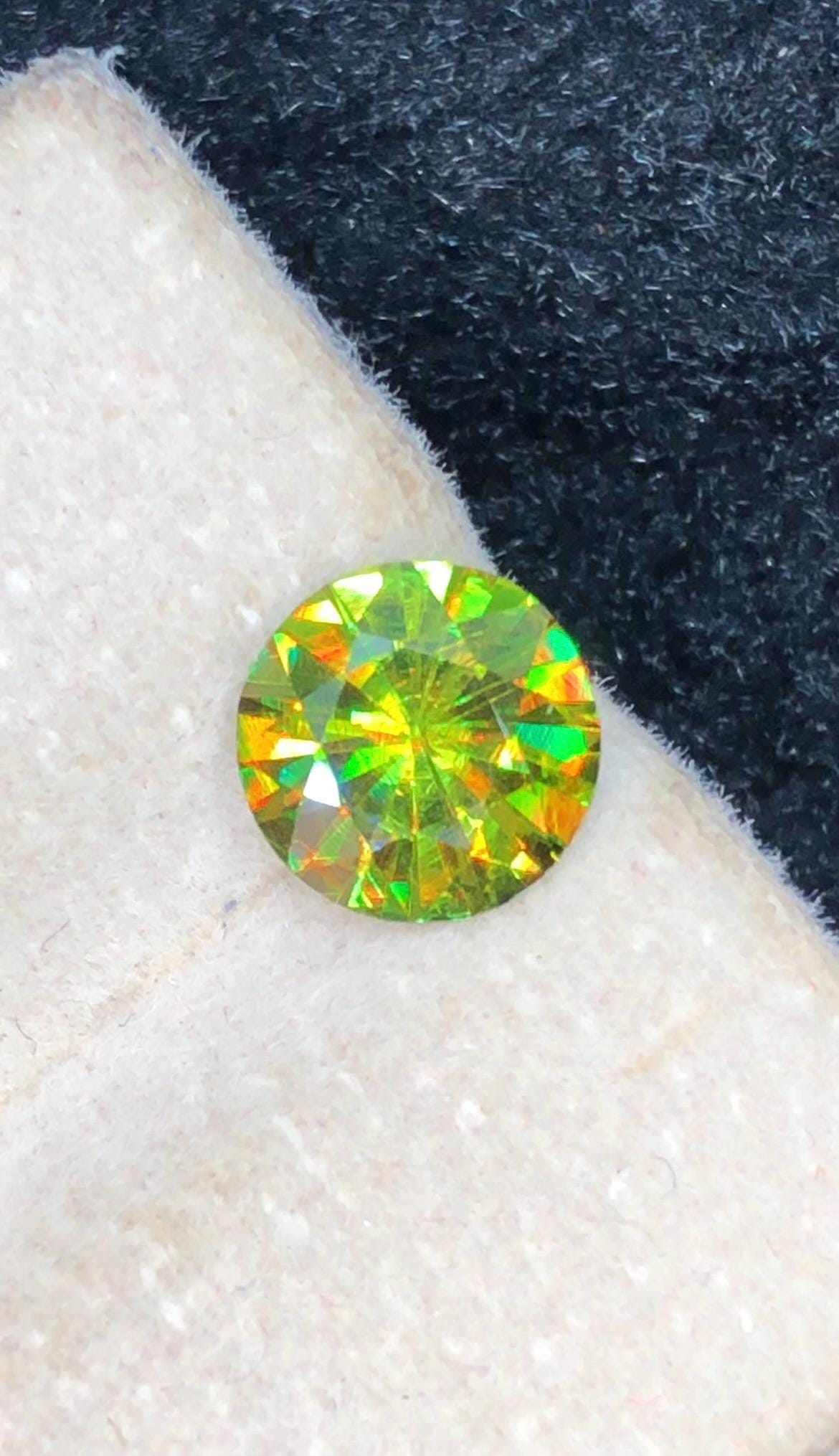 Chrome Sphene 1.60ct Round Cut • Full Fire • Skardu Source