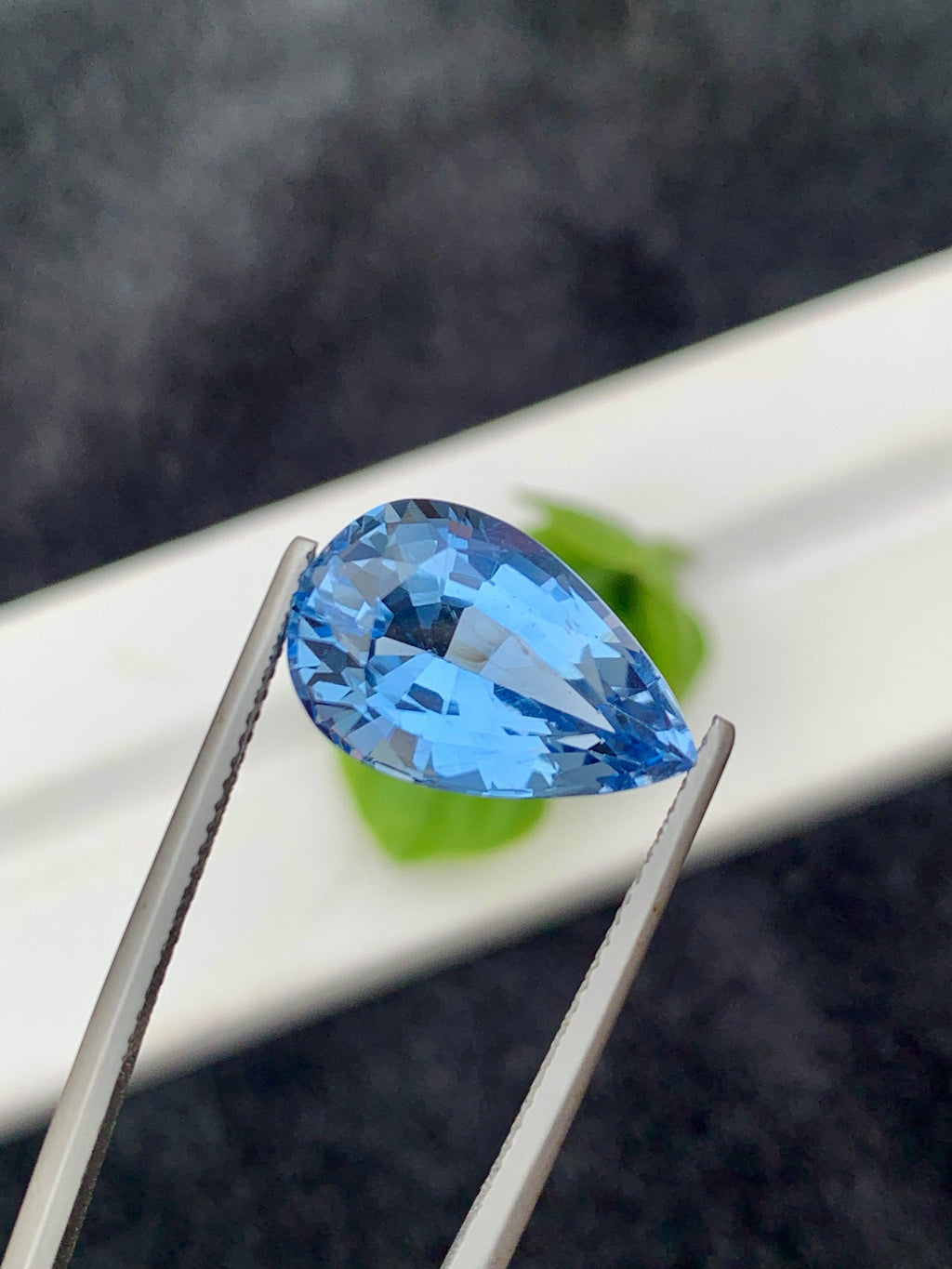 Natural Santa Maria Aquamarine Gemstone: 7.15 CT Pear Cut Stone