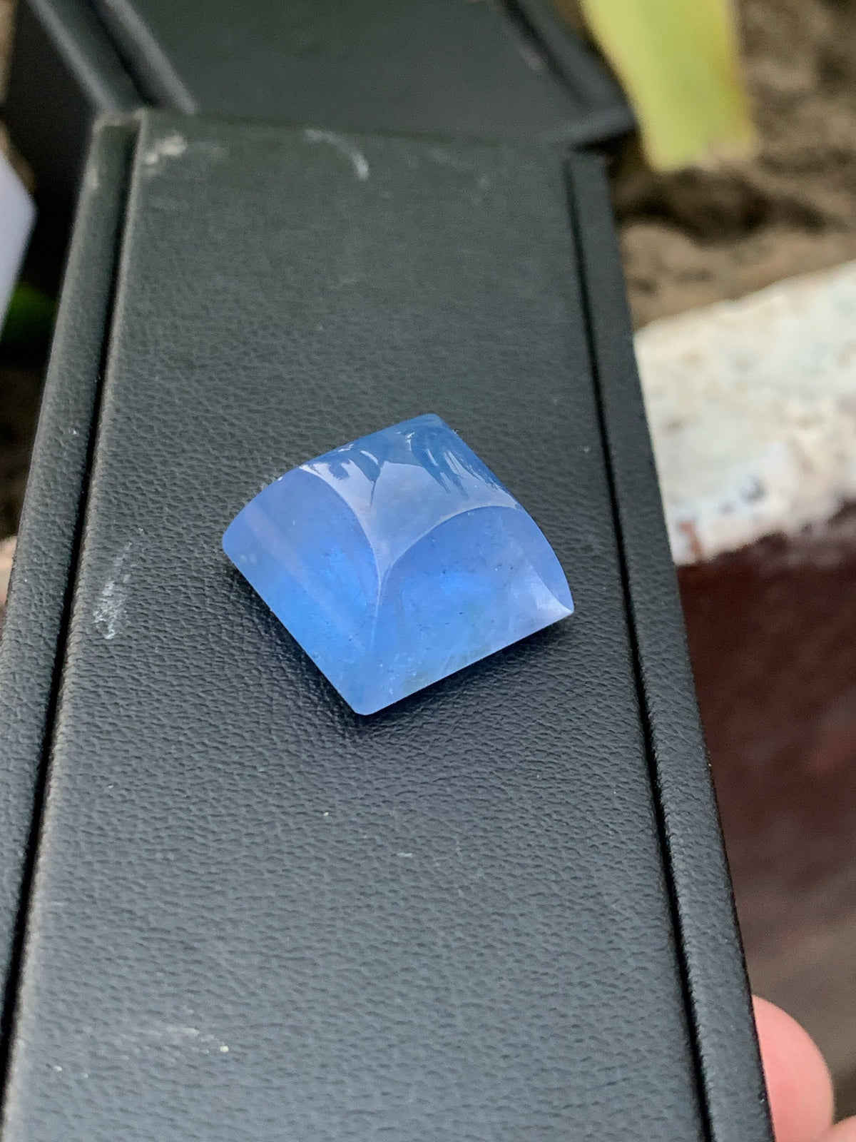 Santa Maria Aquamarine Cabochon: 28 Carat Sugarloaf Gemstone