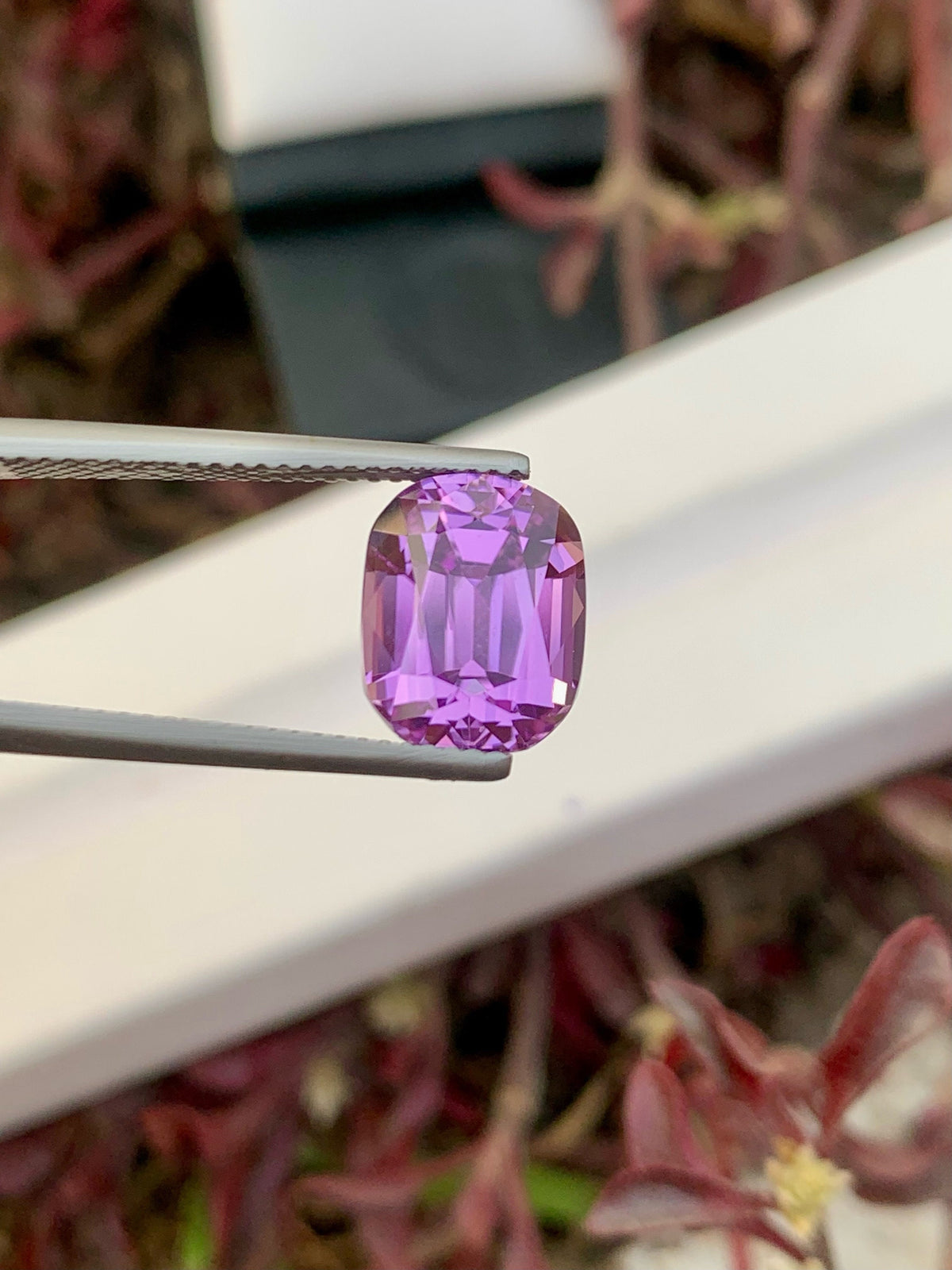 Deep Pink Kunzite Gemstone: 7.15 CT Cushion Cut Spodumene Stone