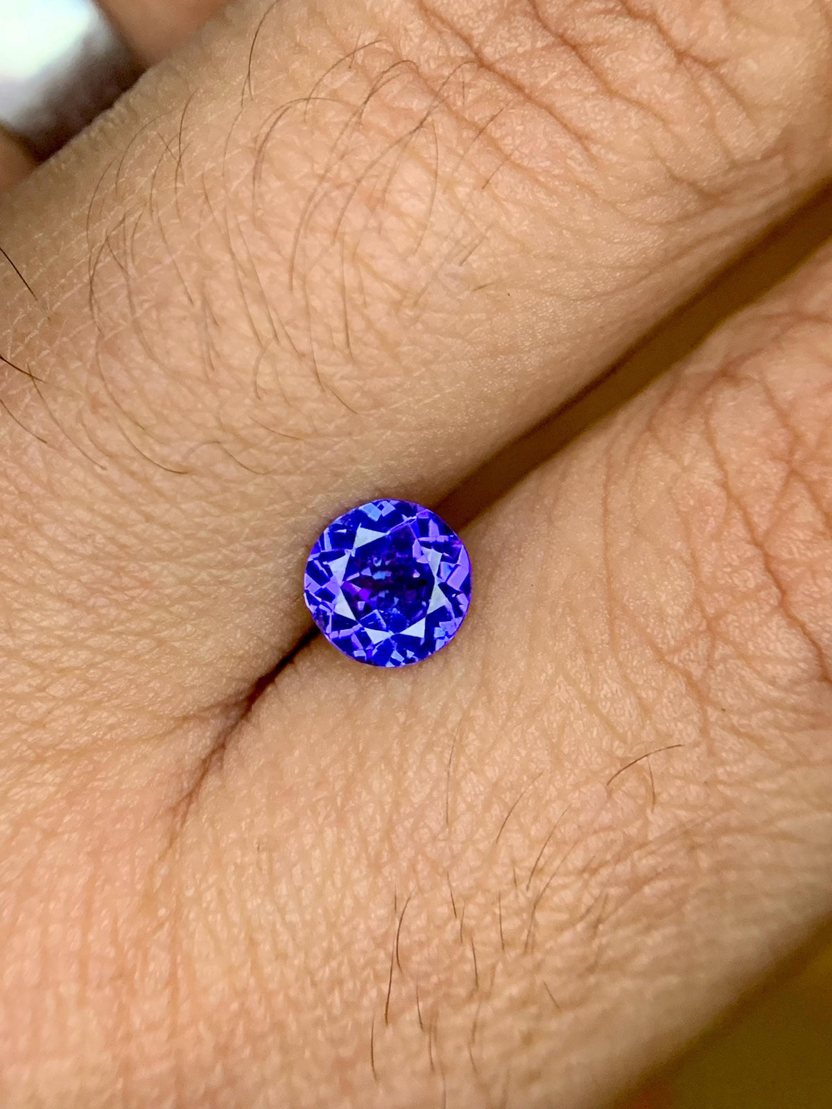 Certified 0.89 Carat Round Tanzanite: Violet-Blue Loose Gemstone