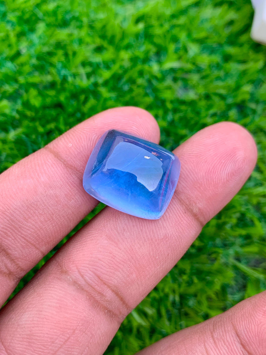 Santa Maria Aquamarine Cabochon: 22.90 Carat Gemstone