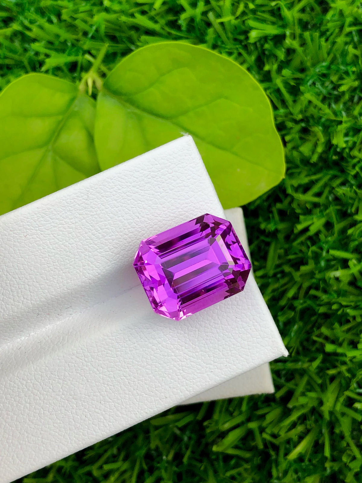 Magenta Kunzite Gemstone: Emerald Cut, 17.50 CT, Afghanistan Origin