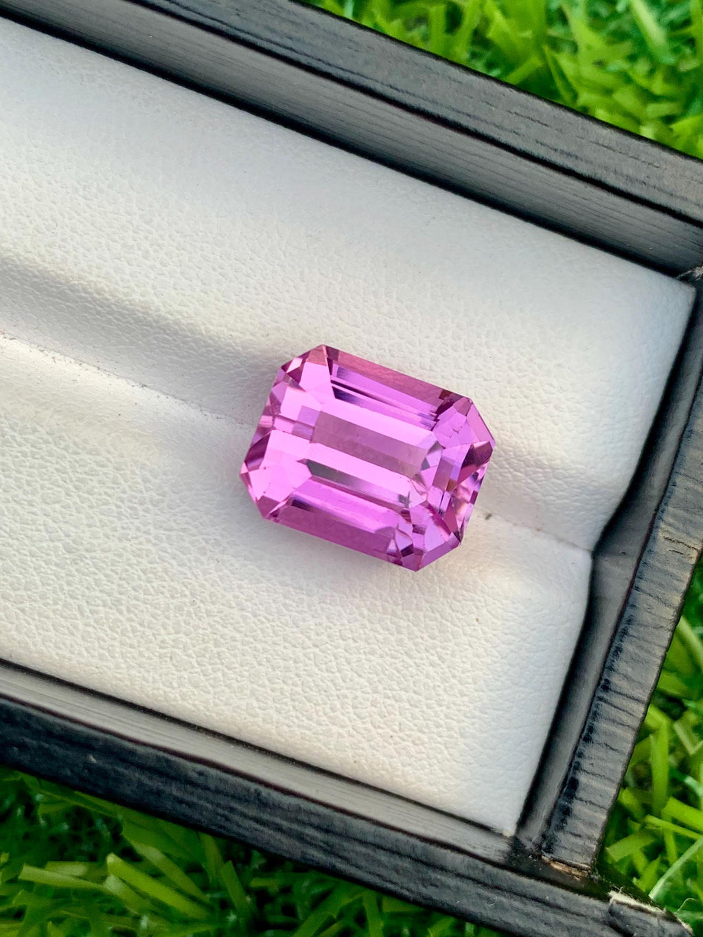 Magenta Pink Kunzite Gemstone: 13.50 CT Octagon Cut, October Birthstone