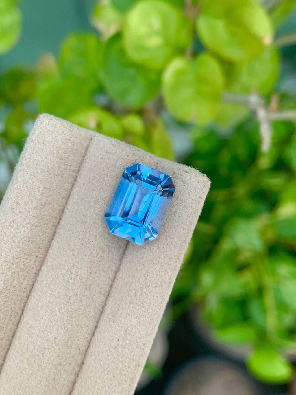 Santa Maria Aquamarine Gemstone: Loose Emerald Cut, 5.05 CT, March Birthstone