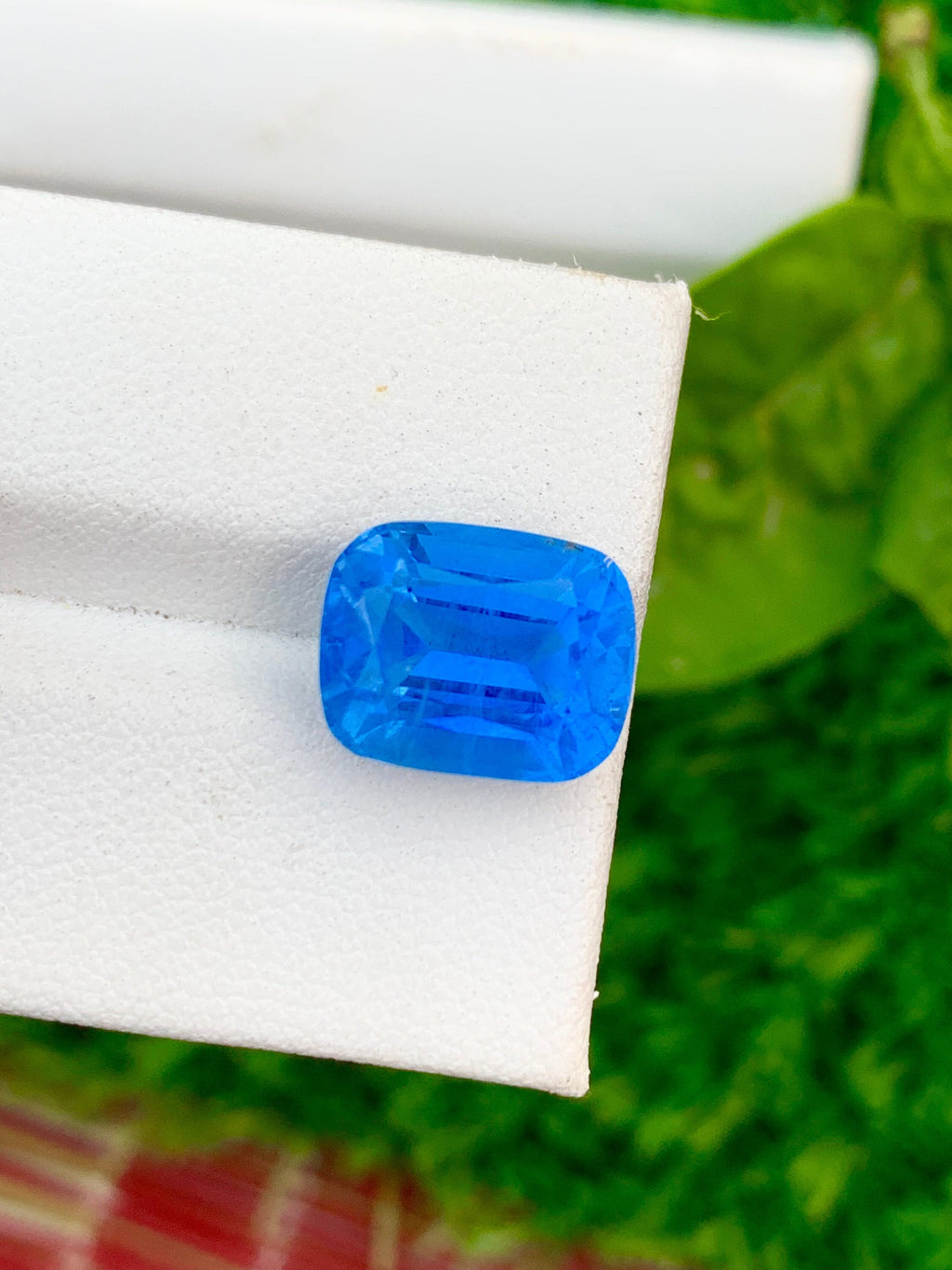 Santa Maria Blue Aquamarine Gemstone: Loose Beryl, 6.45 ct (11x9x7 mm)