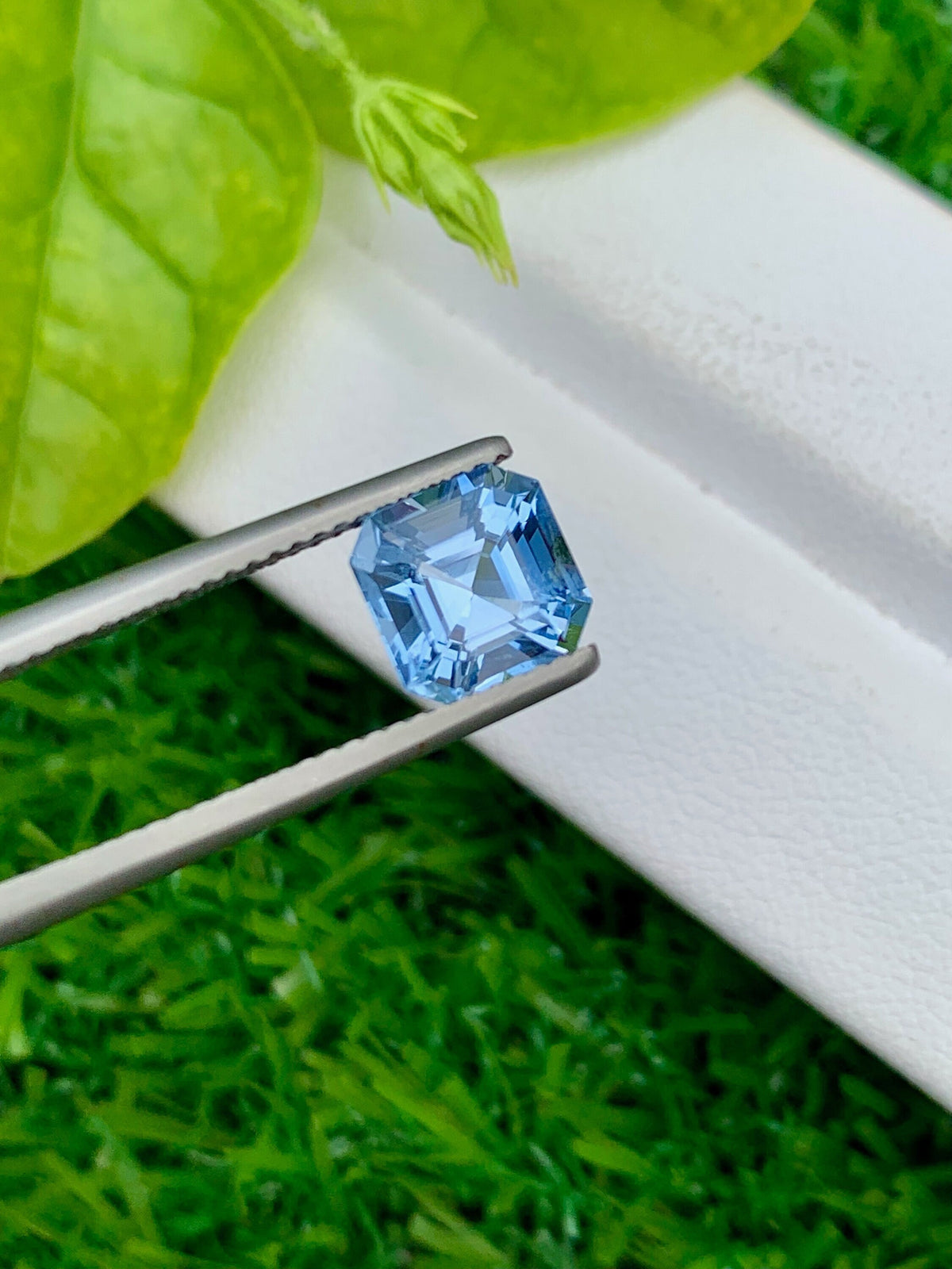 Santa Maria Aquamarine Gemstone: 2.05 Carat Asscher Cut Beryl