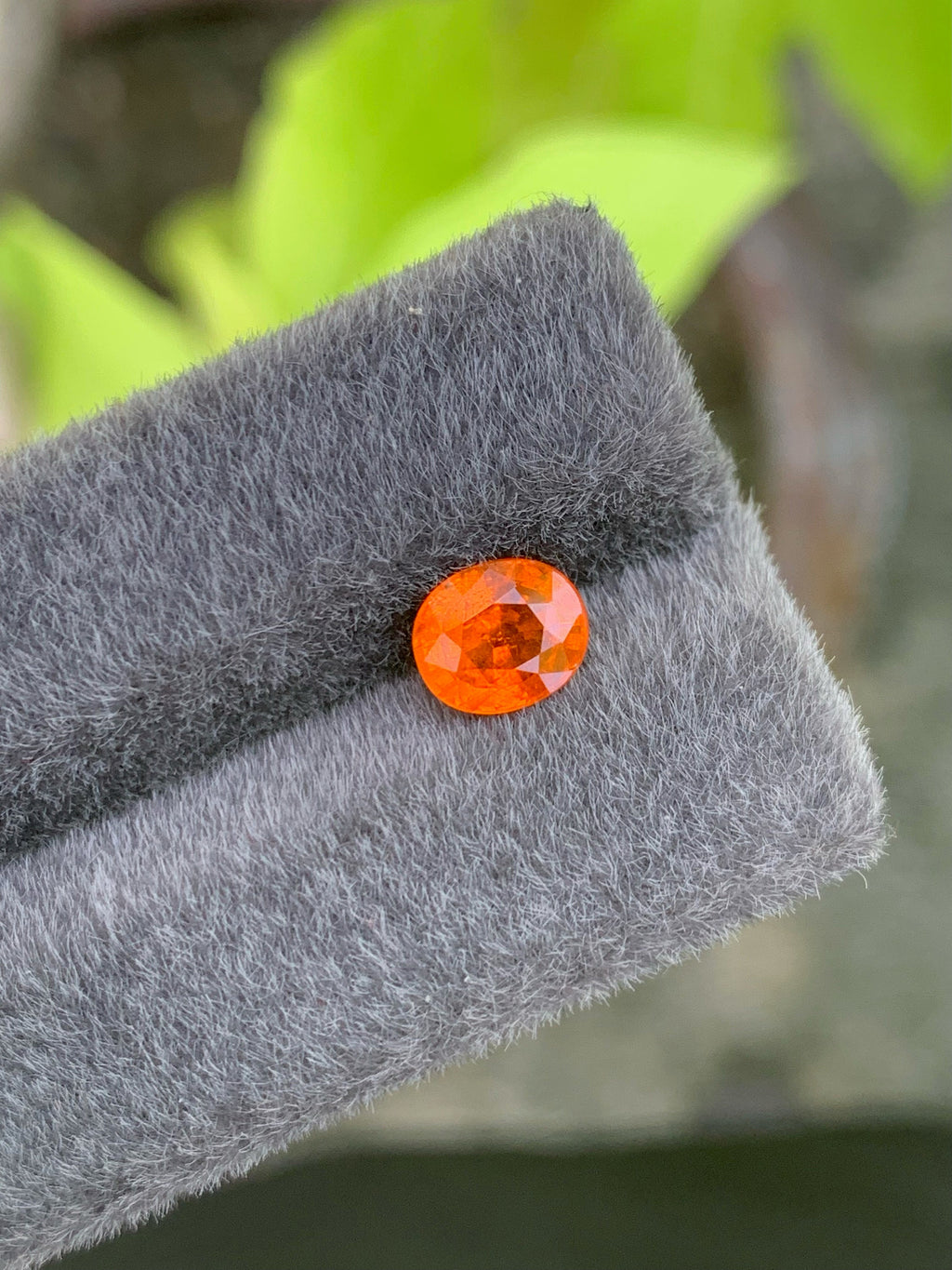 Natural Fanta Garnet Gemstone: Oval Cut Ring Stone, 2.60 CT