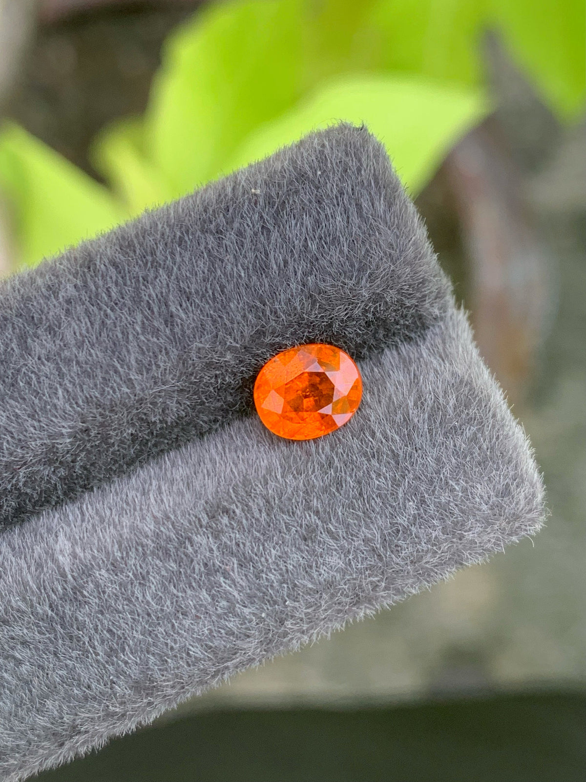 Natural Fanta Garnet Gemstone: Oval Cut Ring Stone, 2.60 CT