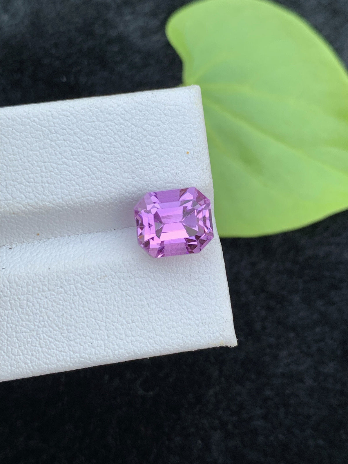 Lilac Pink Kunzite Gemstone: 5.15 CT Emerald Cut Spodumene