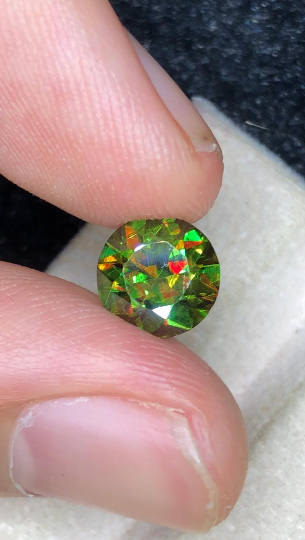 Chrome Sphene 1.10ct Round Cut — Full Fire, Skardu Pakistan