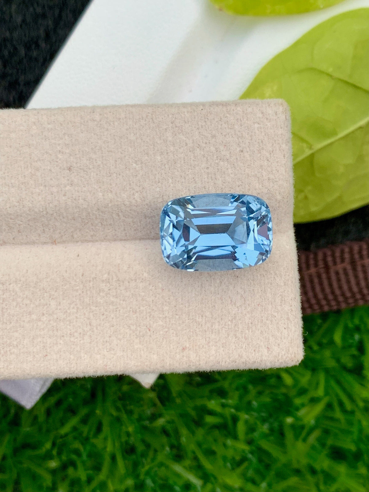 Natural Santa Maria Aquamarine Gemstone: 7.25 CT Cushion Cut, Brazil