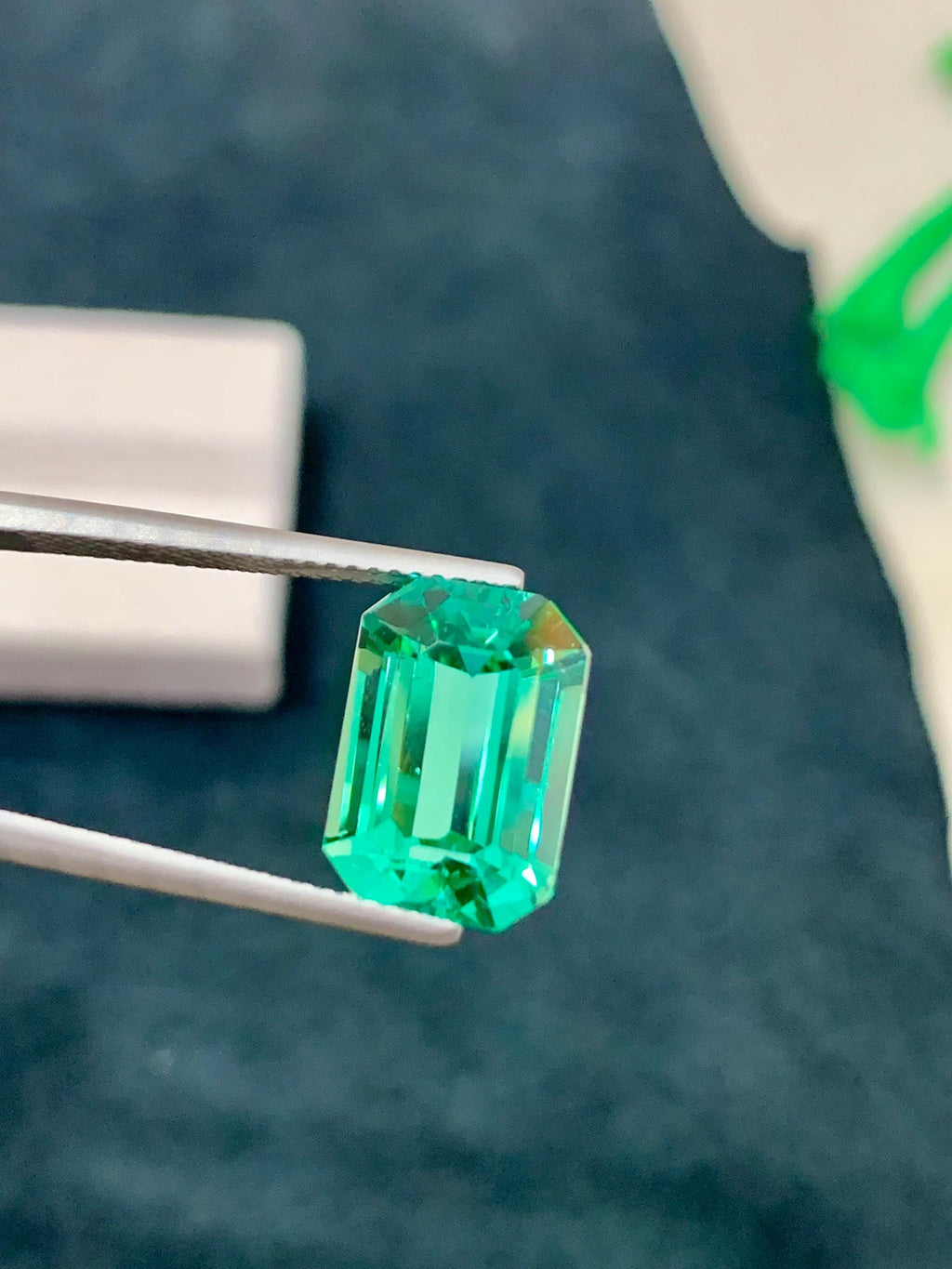 Hiddenite 8.45ct Octagonal Emerald Cut Gemstone from Afghanistan
