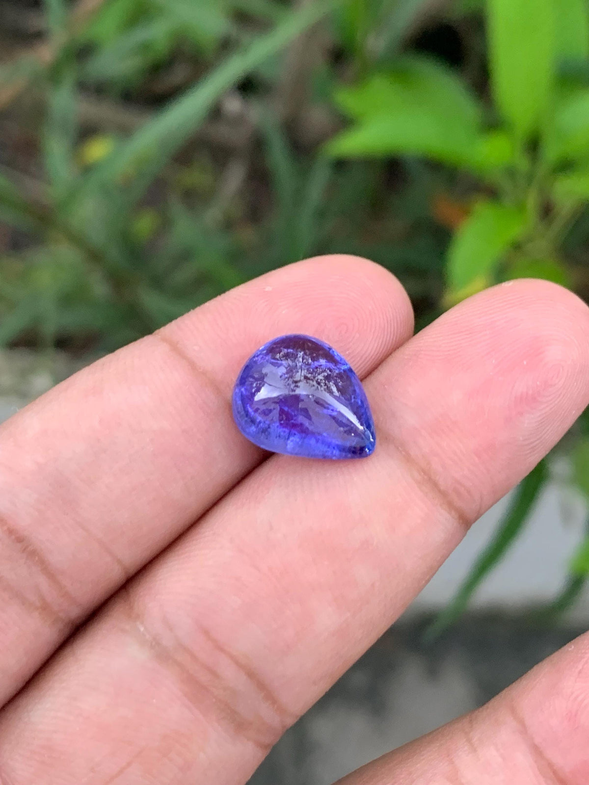 AAA Tanzanite Cabochon: 7.59 Carat Loose Gemstone, December Birthstone