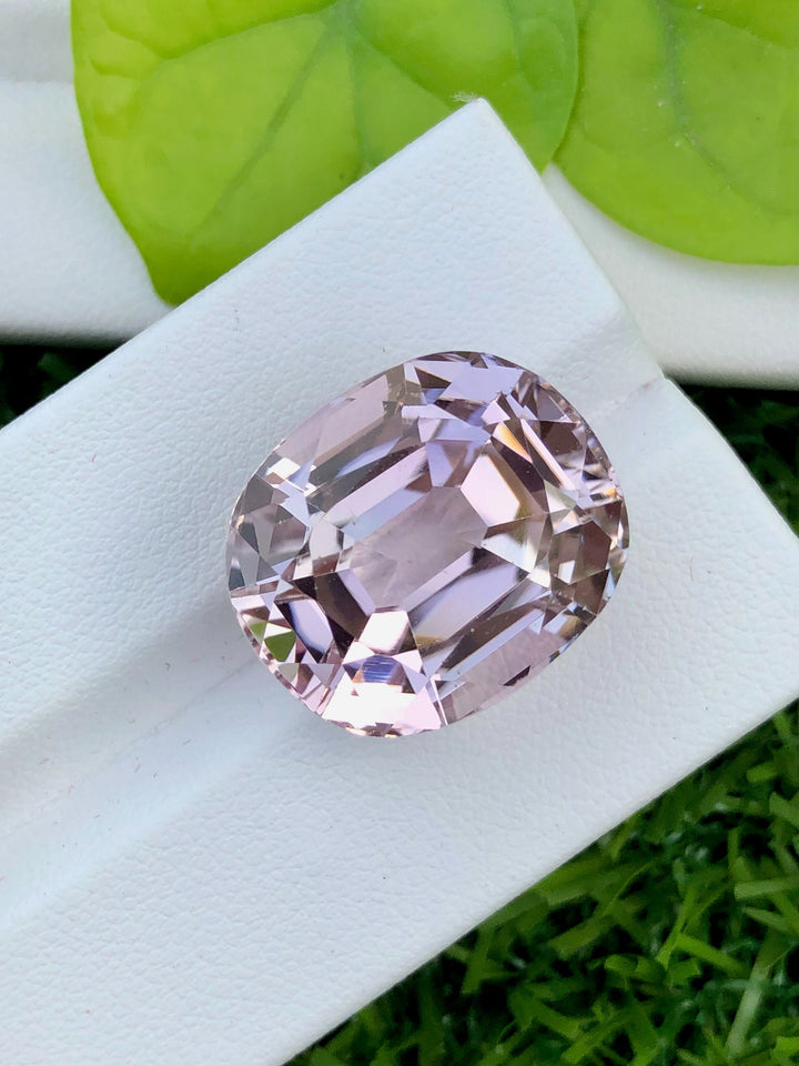 Peach Pink Kunzite Gemstone: 34.10 CT Faceted Cushion Cut
