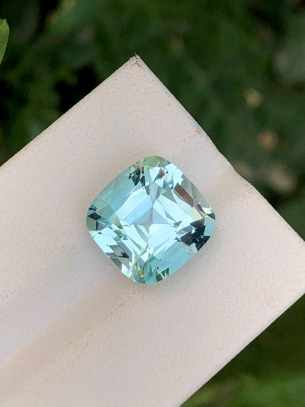 Natural Aquamarine  7.80ct Cushion Cut – Aqua Blue Sparkling Gemstone from Pakistan