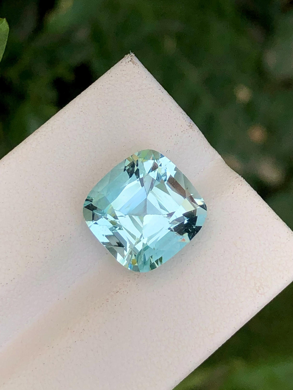 Natural Aquamarine  7.80ct Cushion Cut – Aqua Blue Sparkling Gemstone from Pakistan
