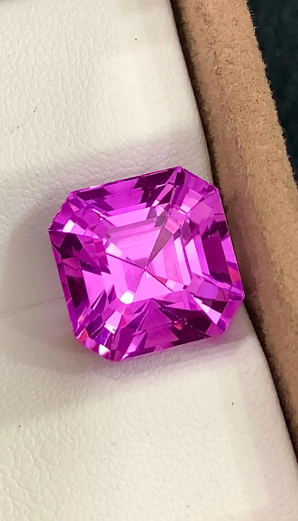 Pink Kunzite 19.60 ct Asscher Cut – Precision Step Cut Gemstone from Afghanistan