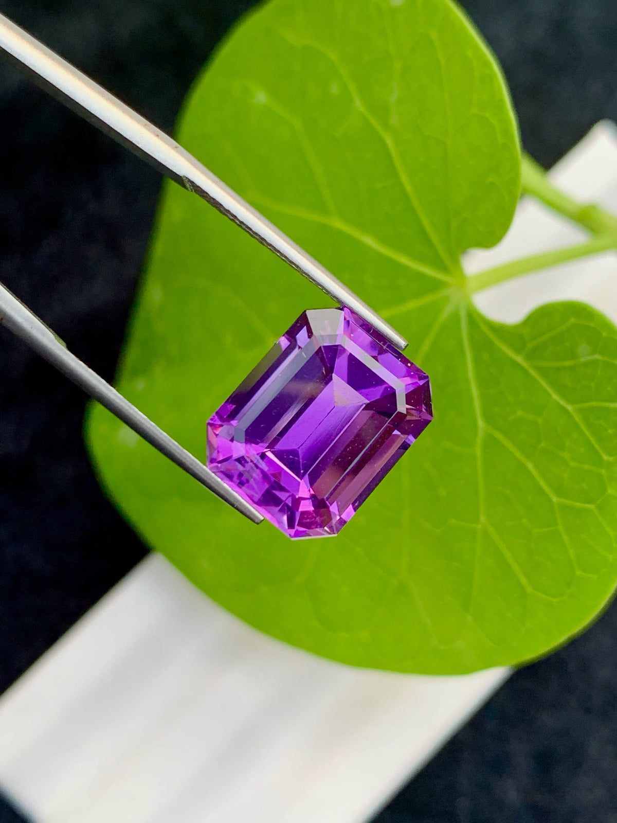 Emerald Cut Amethyst Gemstone: 8.65 CT VVS Clarity, Jewelry Making
