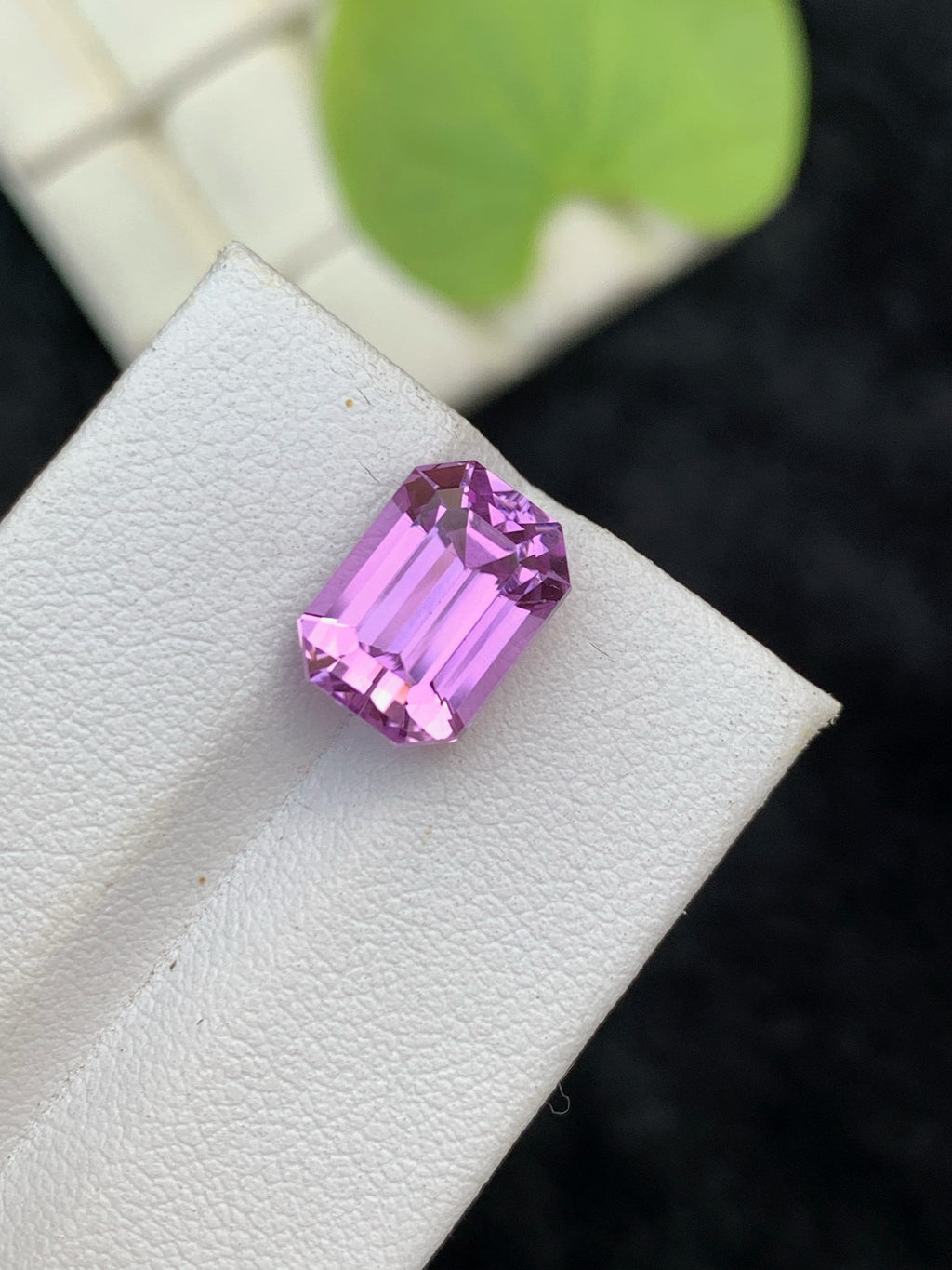 6.50 CT Lilac Kunzite Gemstone: Emerald Cut Loose Spodumene