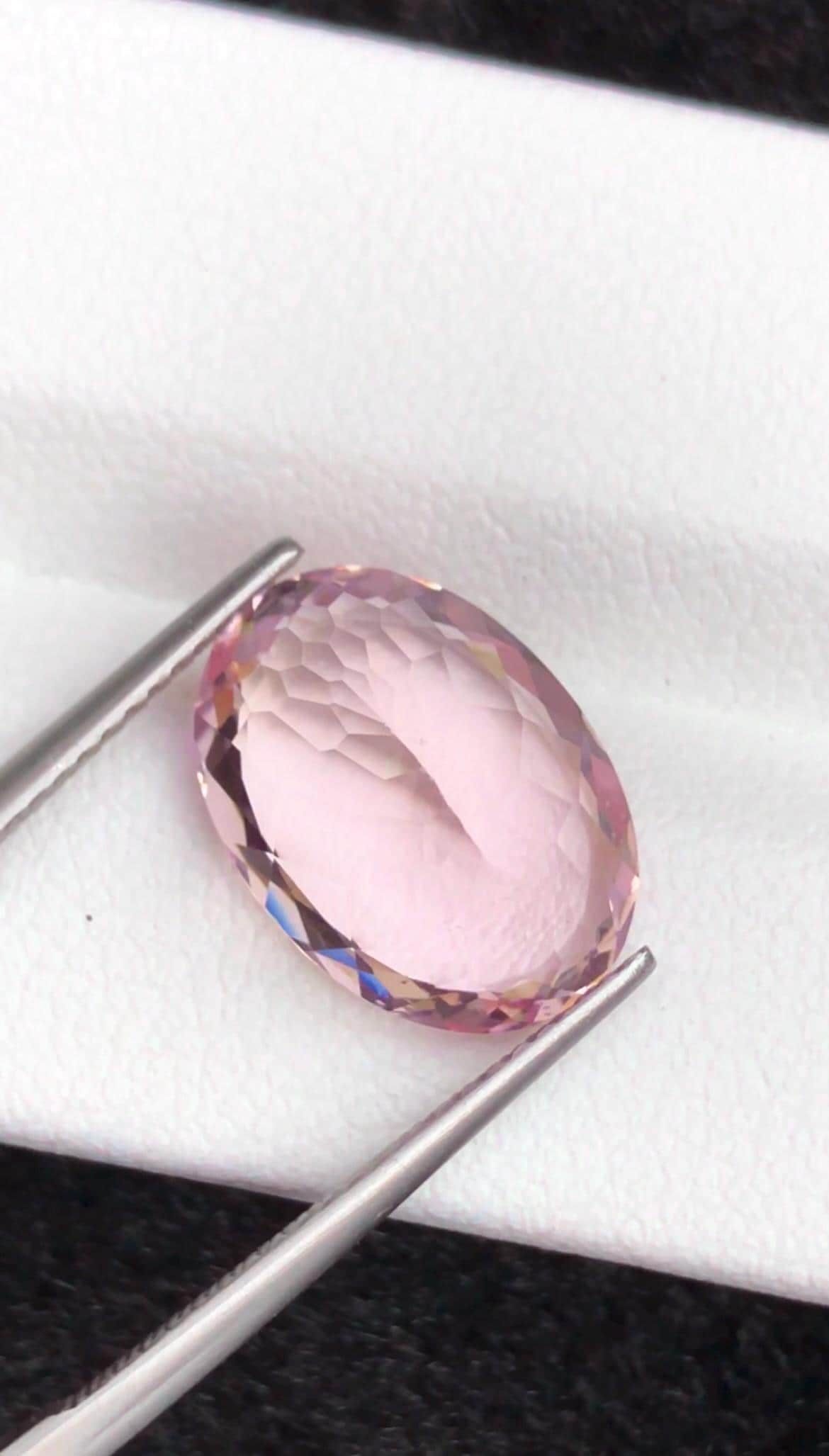 Pink Morganite 5.50ct Oval Cut – From Pakistan