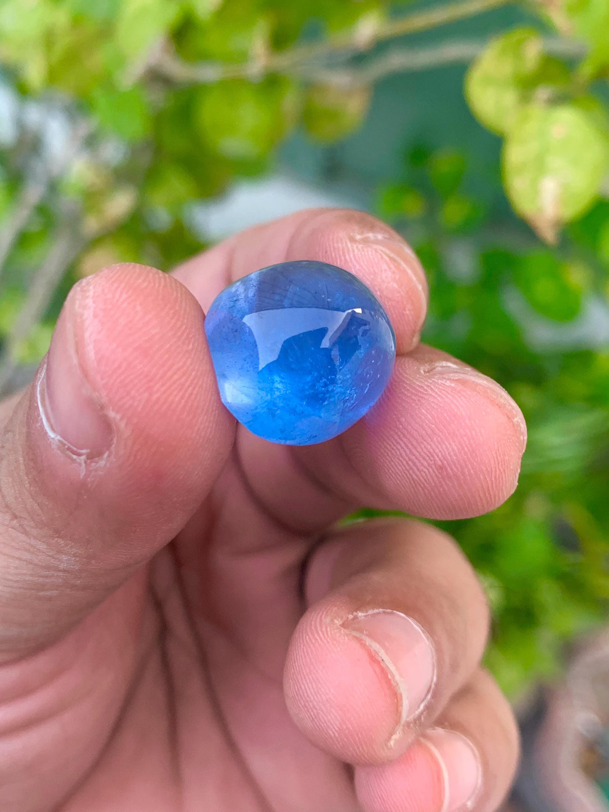 Santa Maria Aquamarine Cabochon: Deep Blue Gemstone, 22.60 CT