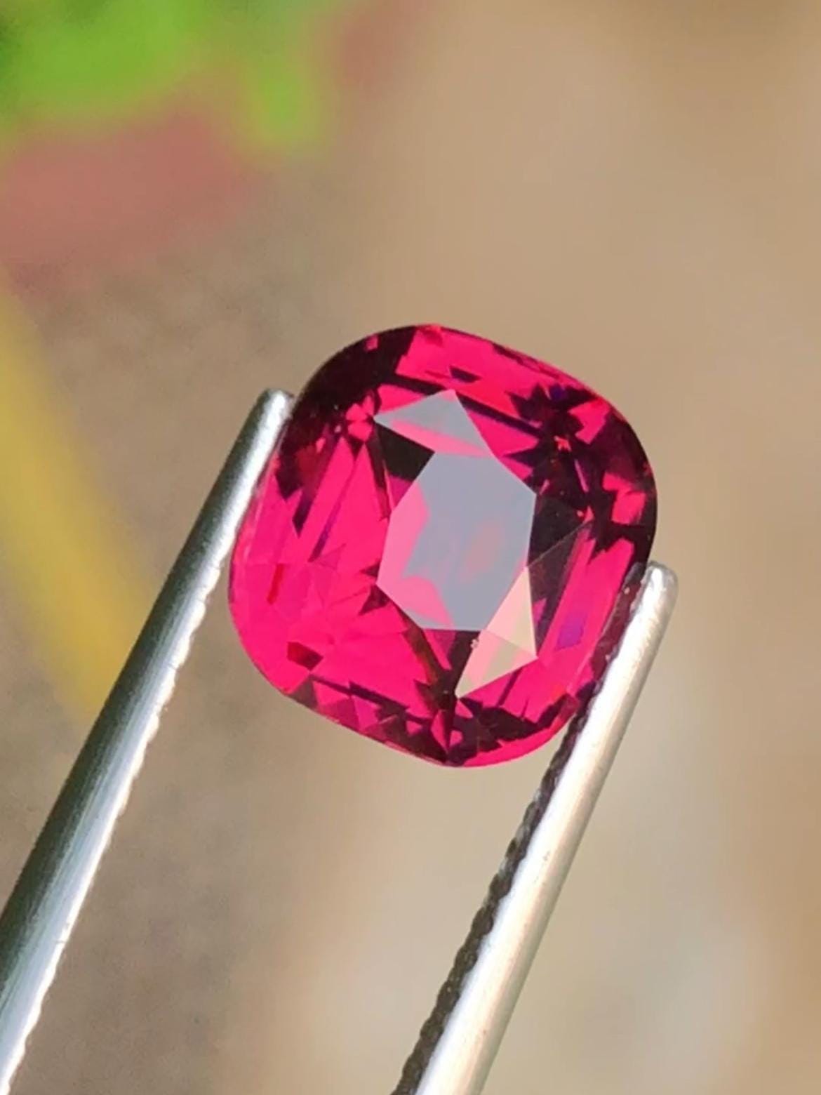 Rhodolite Garnet 4.05ct Cushion Cut – Certified Raspberry-Tone Tanzanian Gemstone