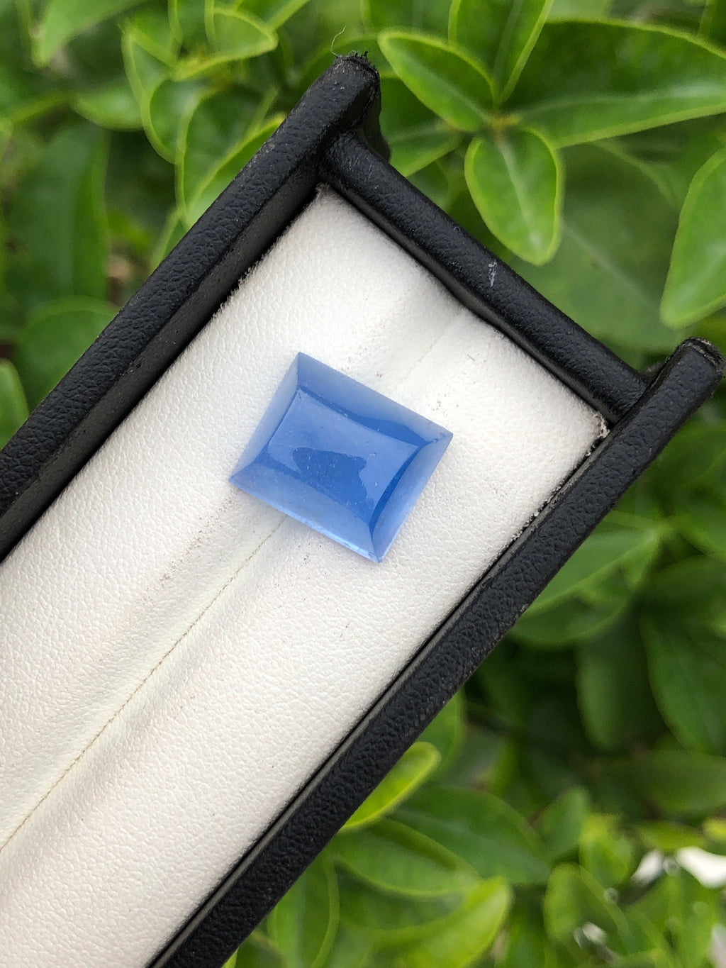 Santa Maria Aquamarine Sugarloaf Cabochon: Blue Gemstone, 16.0 CT