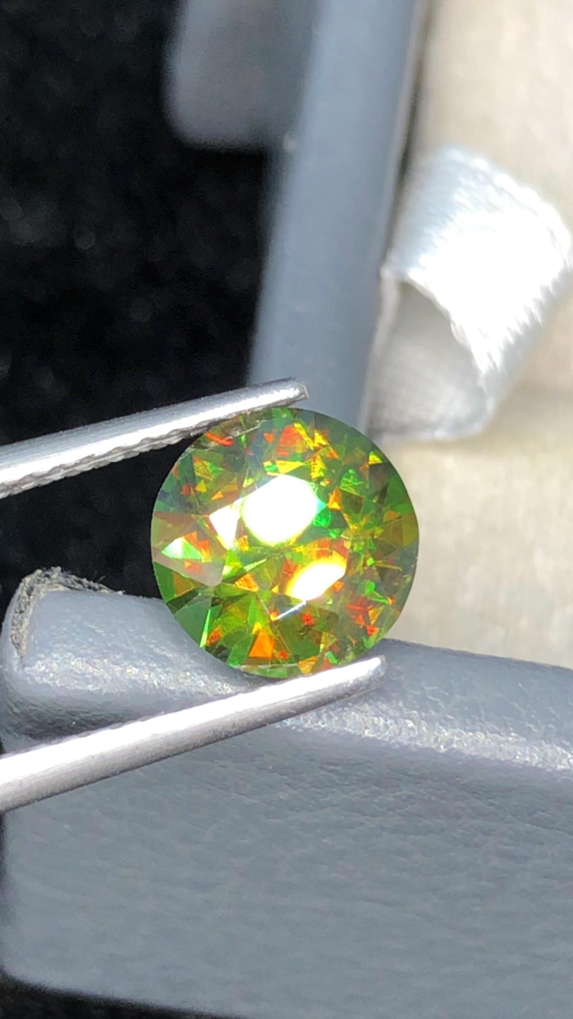 Chrome Sphene 1.90ct Round Cut From Madagascar