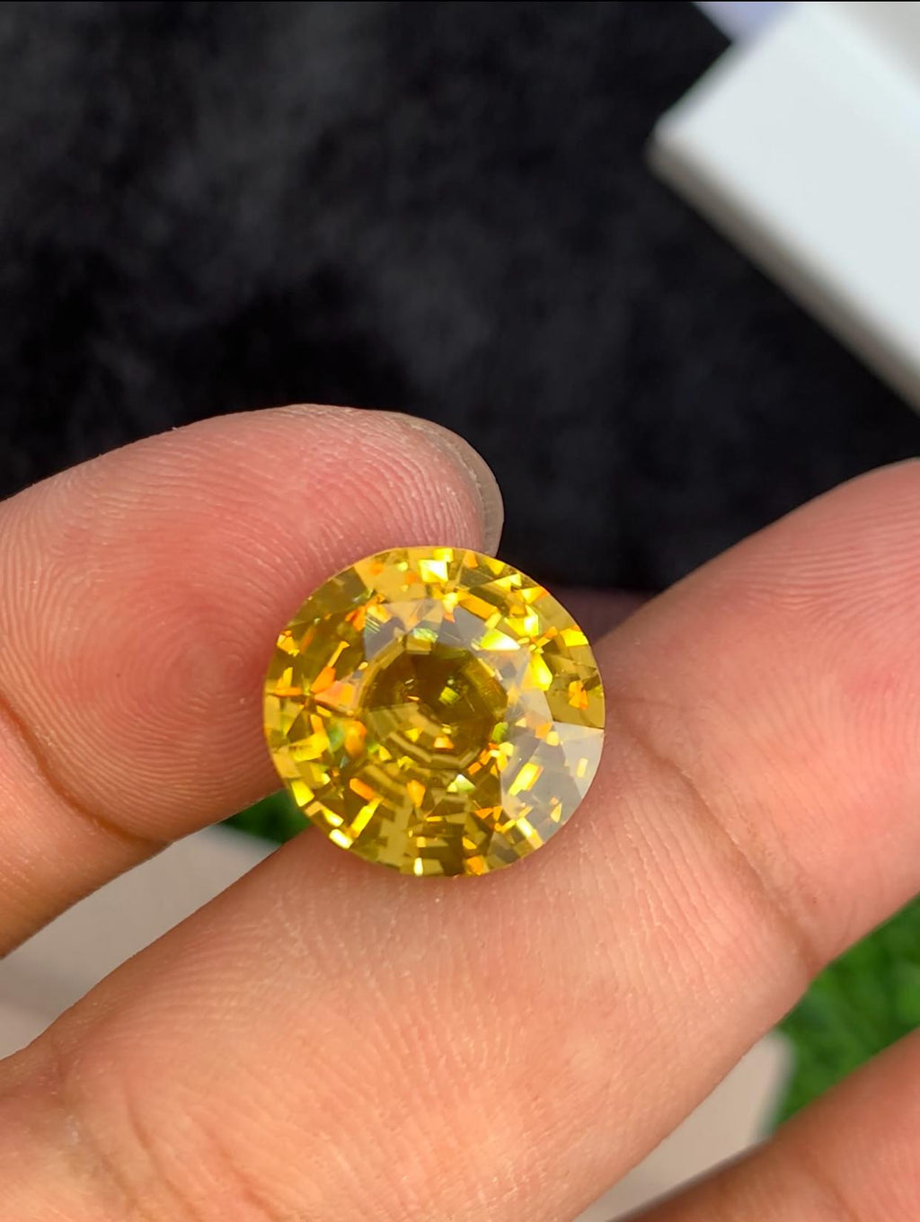 Yellow Zircon 11.00ct Oval Cut Gemstone from Sri Lanka