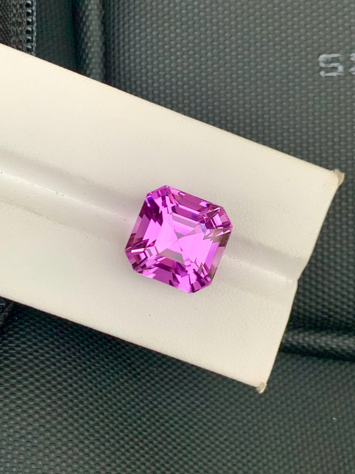 Deep Pink Kunzite Gemstone: 17.53 CT Asscher Cut Loose Stone