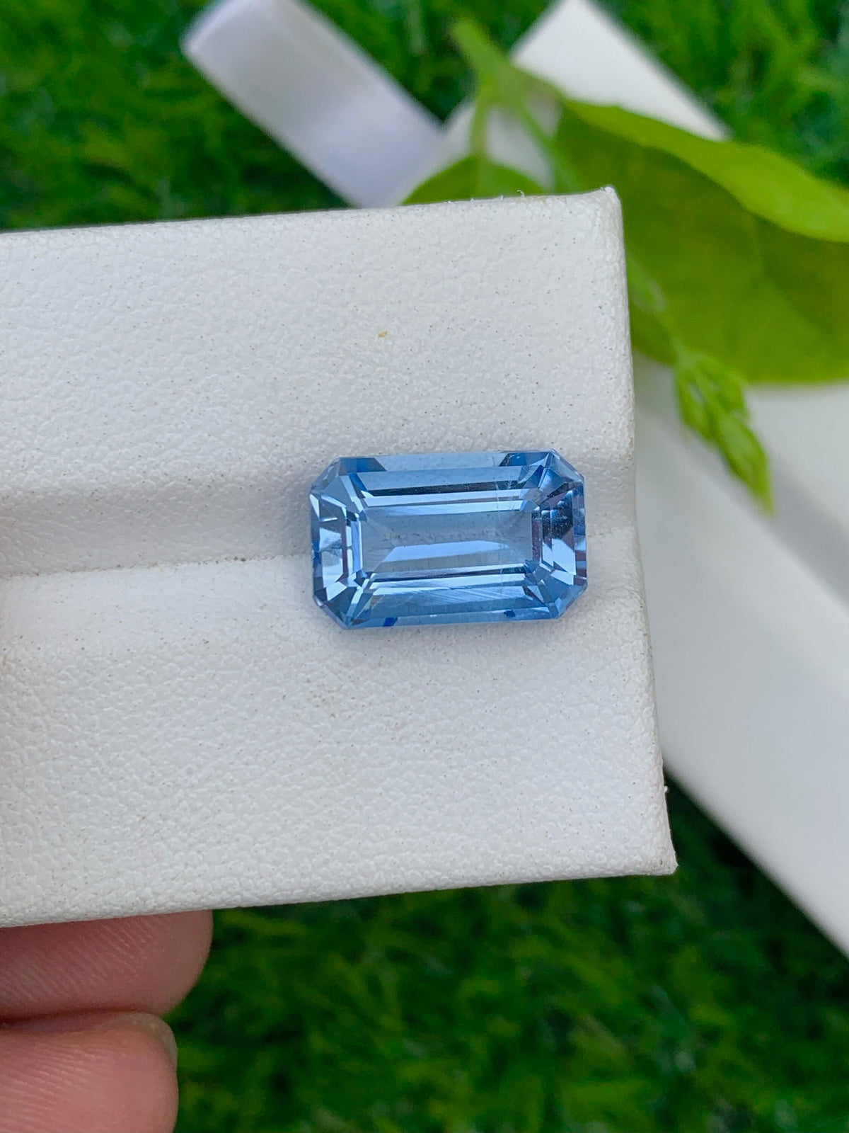 Santa Maria Aquamarine Gemstone: 4.80 CT Emerald Cut Ring Stone