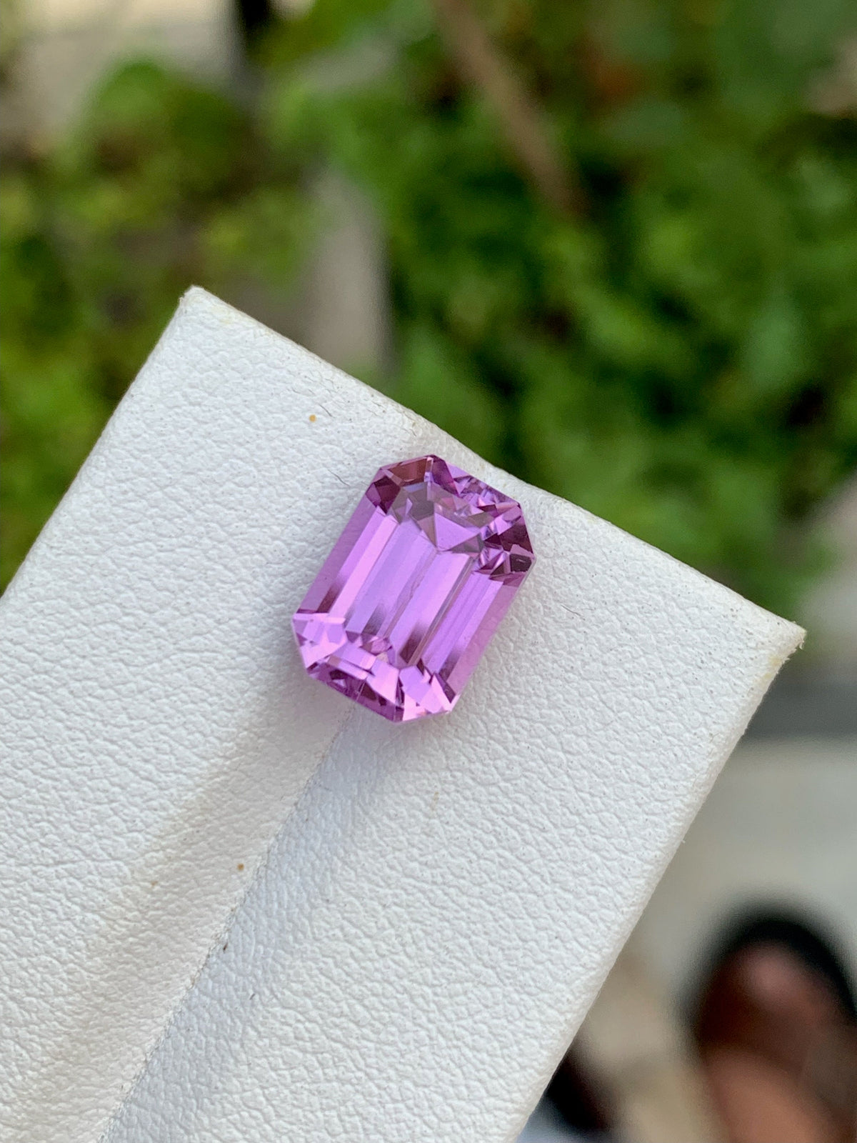 6.50 CT Lilac Kunzite Gemstone: Emerald Cut Loose Spodumene