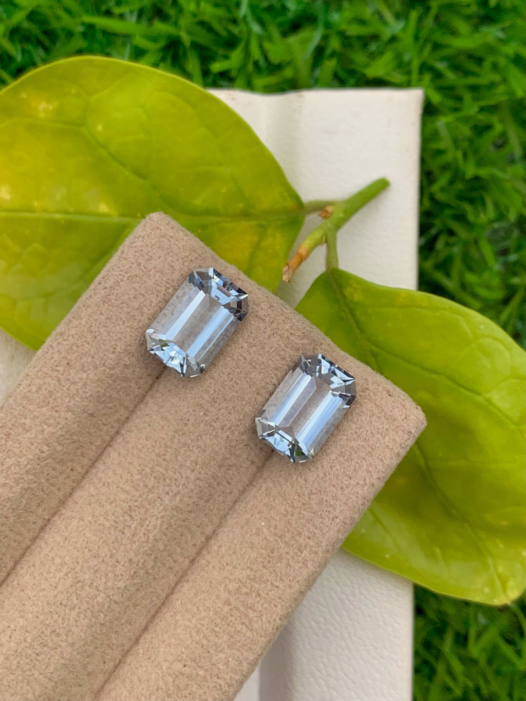 Santa Maria Aquamarine Gemstone Pair: Emerald Cut Beryl, 4.05 CT