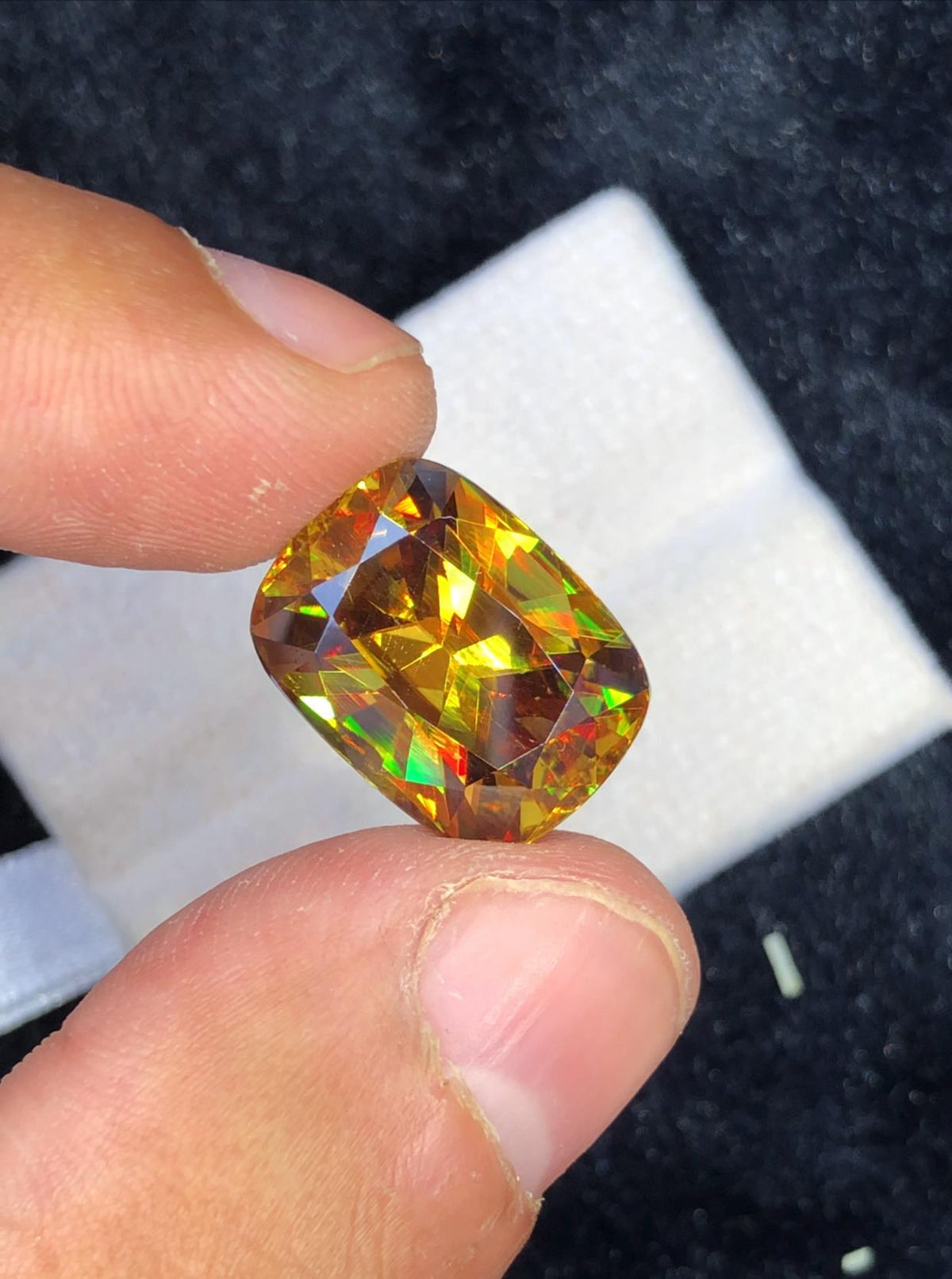 12.60 ct Greenish Yellow Sphene Gemstone: Natural Titanite Stone