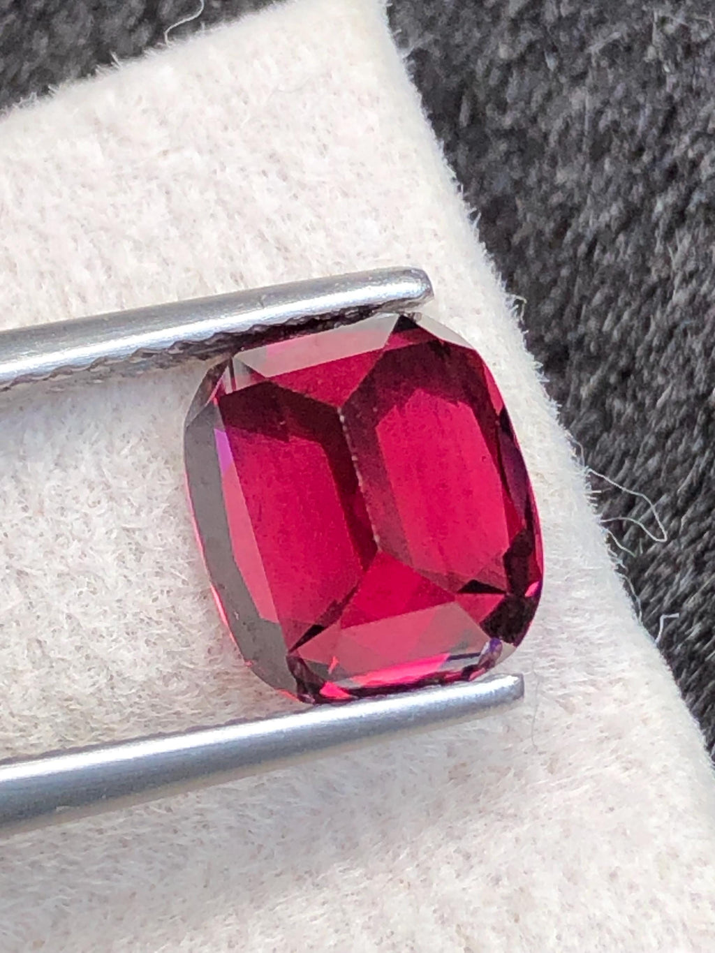 Rhodolite Garnet 3.09ct Cushion Cut Raspberry Pink from Tanzania