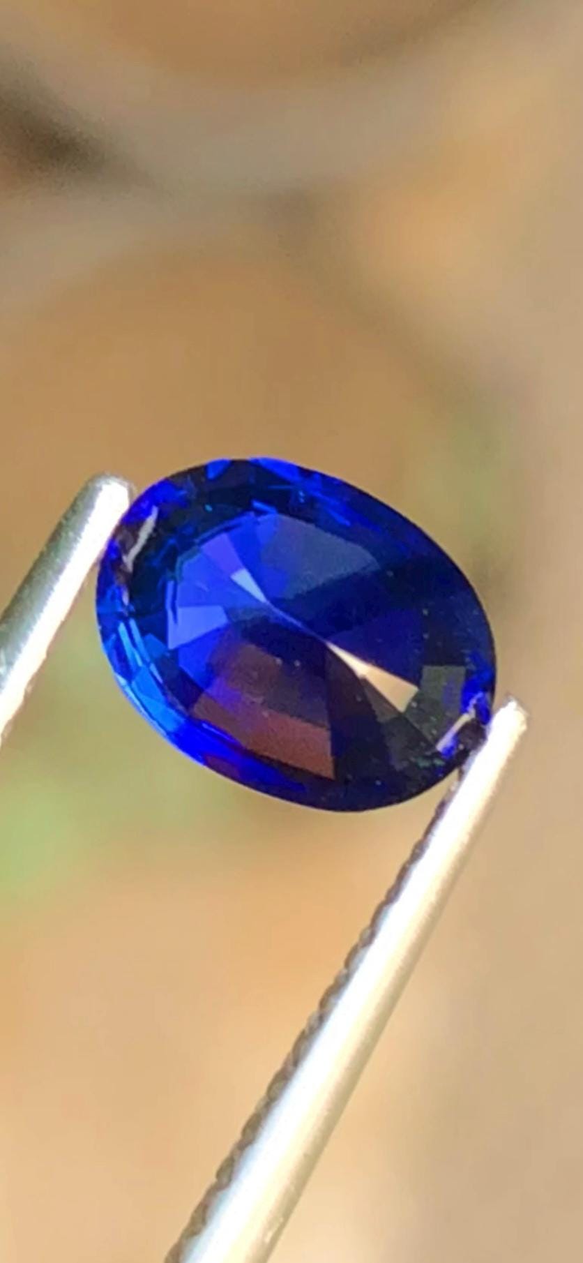 Royal Blue Sapphire 1.17ct Oval Cut Madagascar – Certified Faceted Gemstone