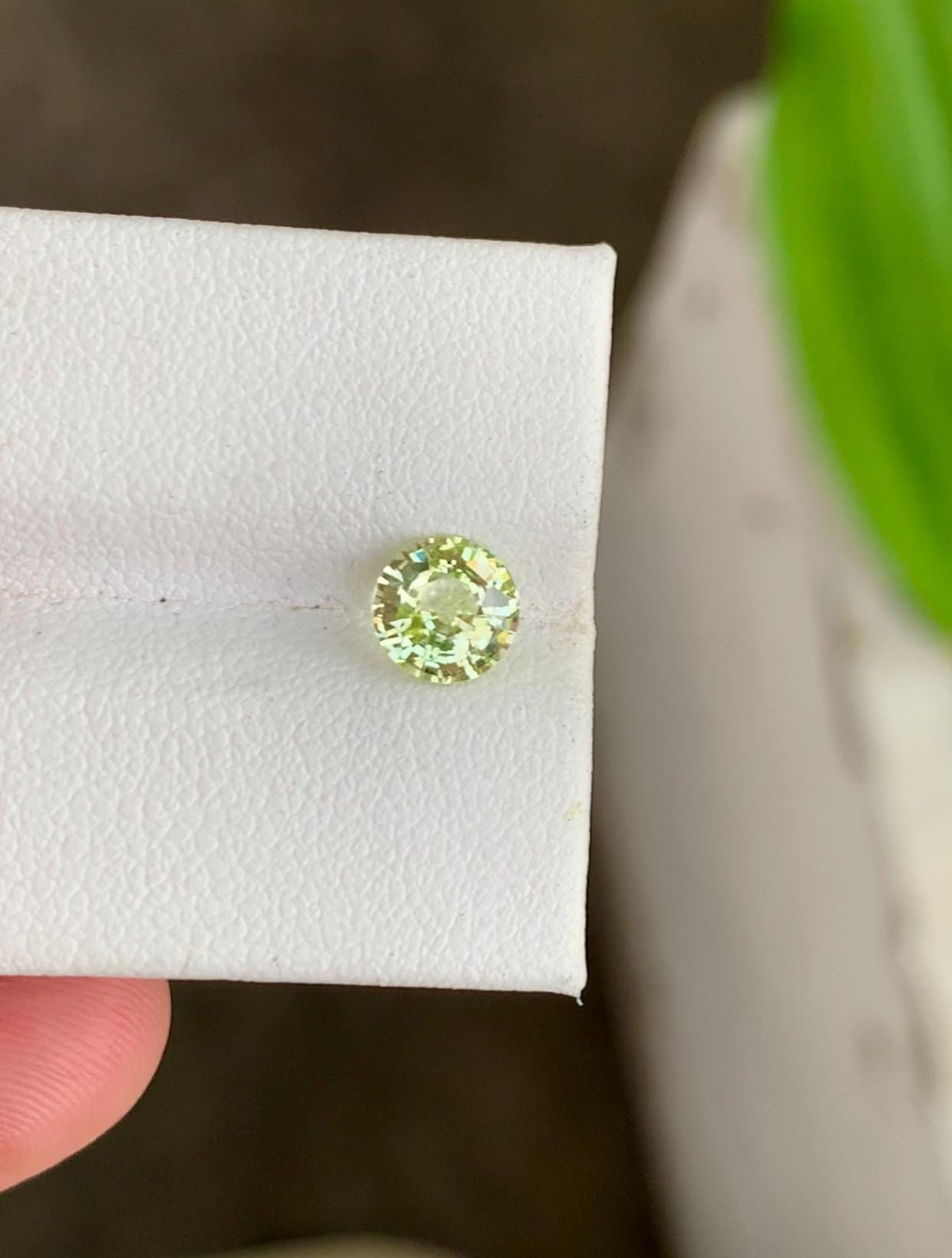 1.16 Carat Yellow-Green Chrysoberyl Gemstone: Round Cut Loose Stone