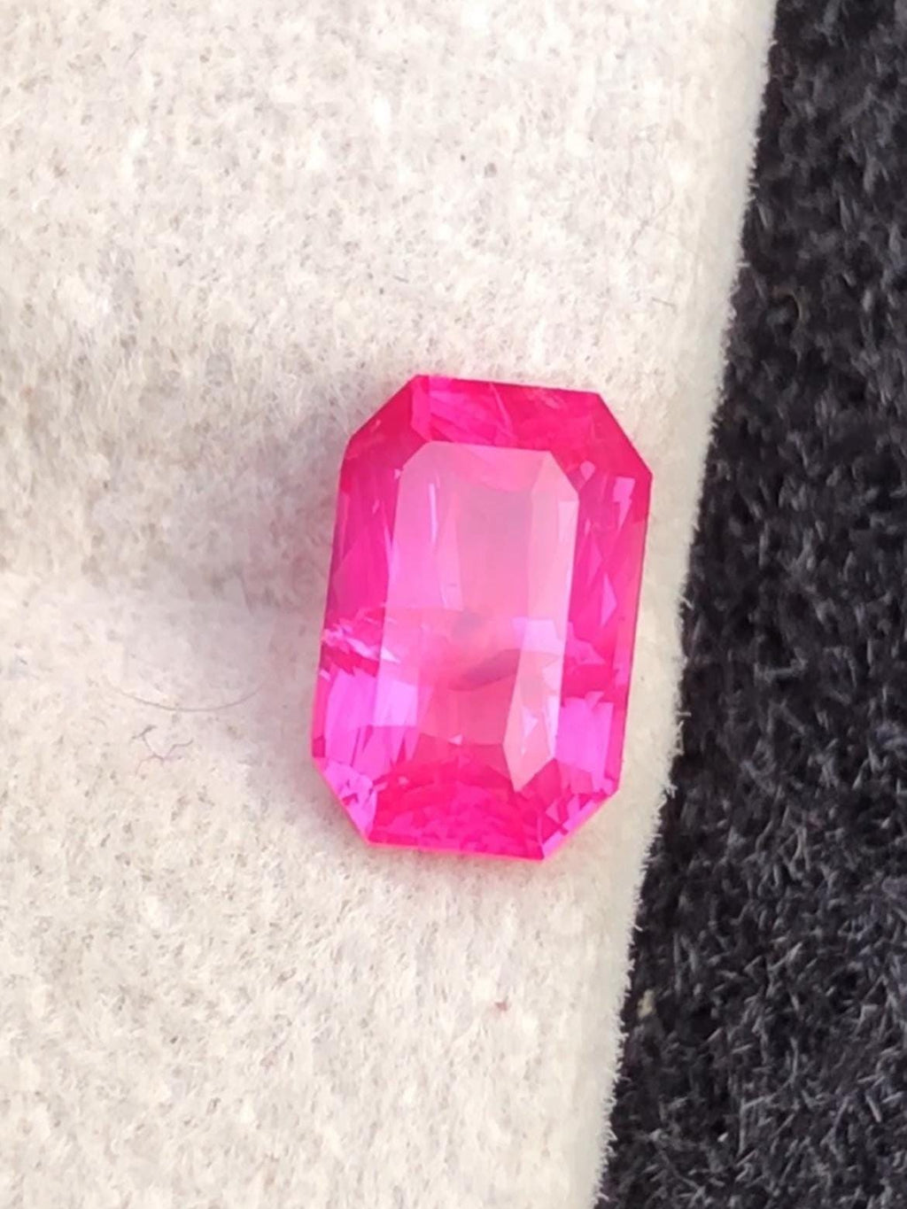 Mahenge Spinel 1.35ct Octagon Cut – Vivid Pink With Certificate