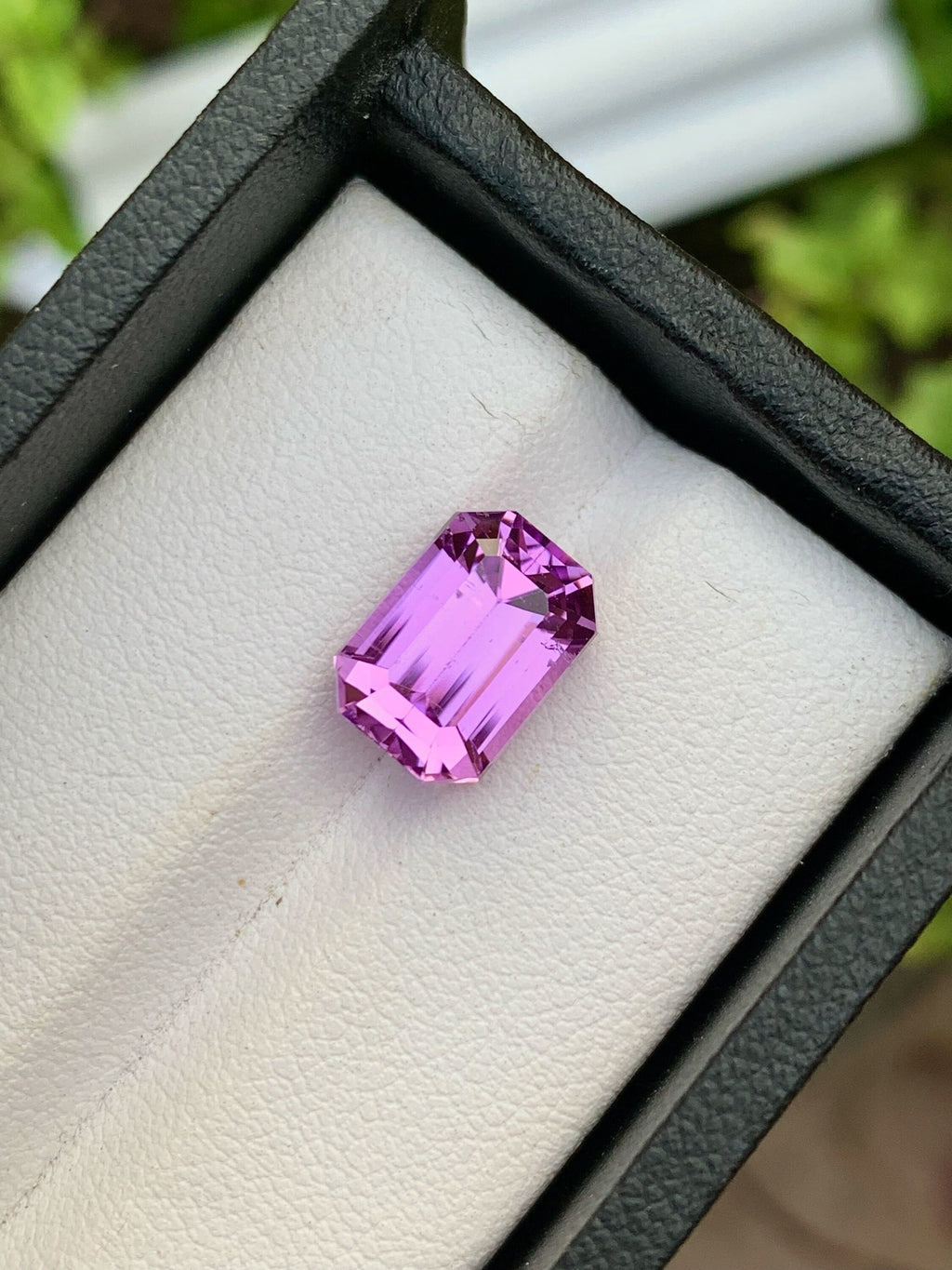 5.35 CT Emerald Cut Pink Kunzite Gemstone: VVS Afghanistan Origin