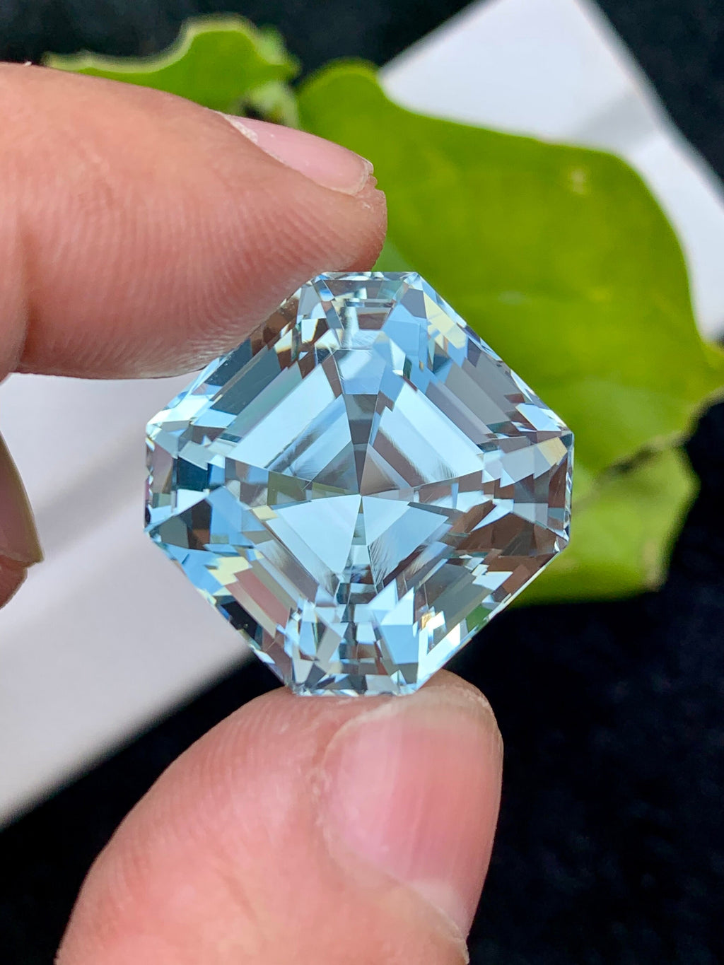 Natural Santa Maria Blue Aquamarine Gemstone: VVS Ascher Cut, 32.15 CT