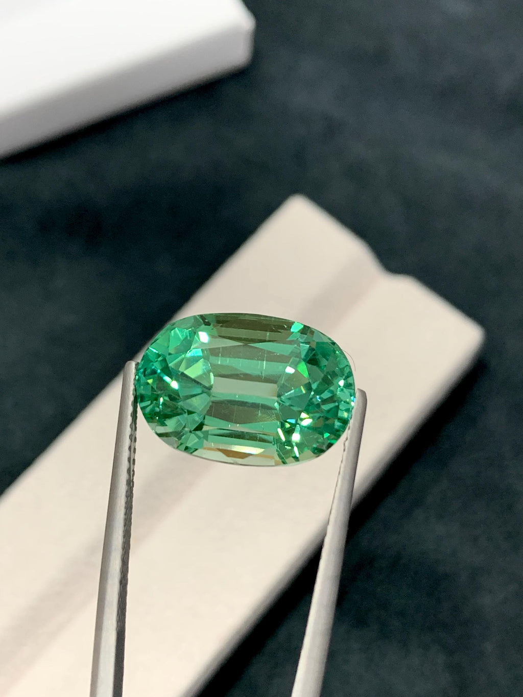 Green Hiddenite 16.85ct oval Cut | Vivid Green Spodumene from Afghanistan.