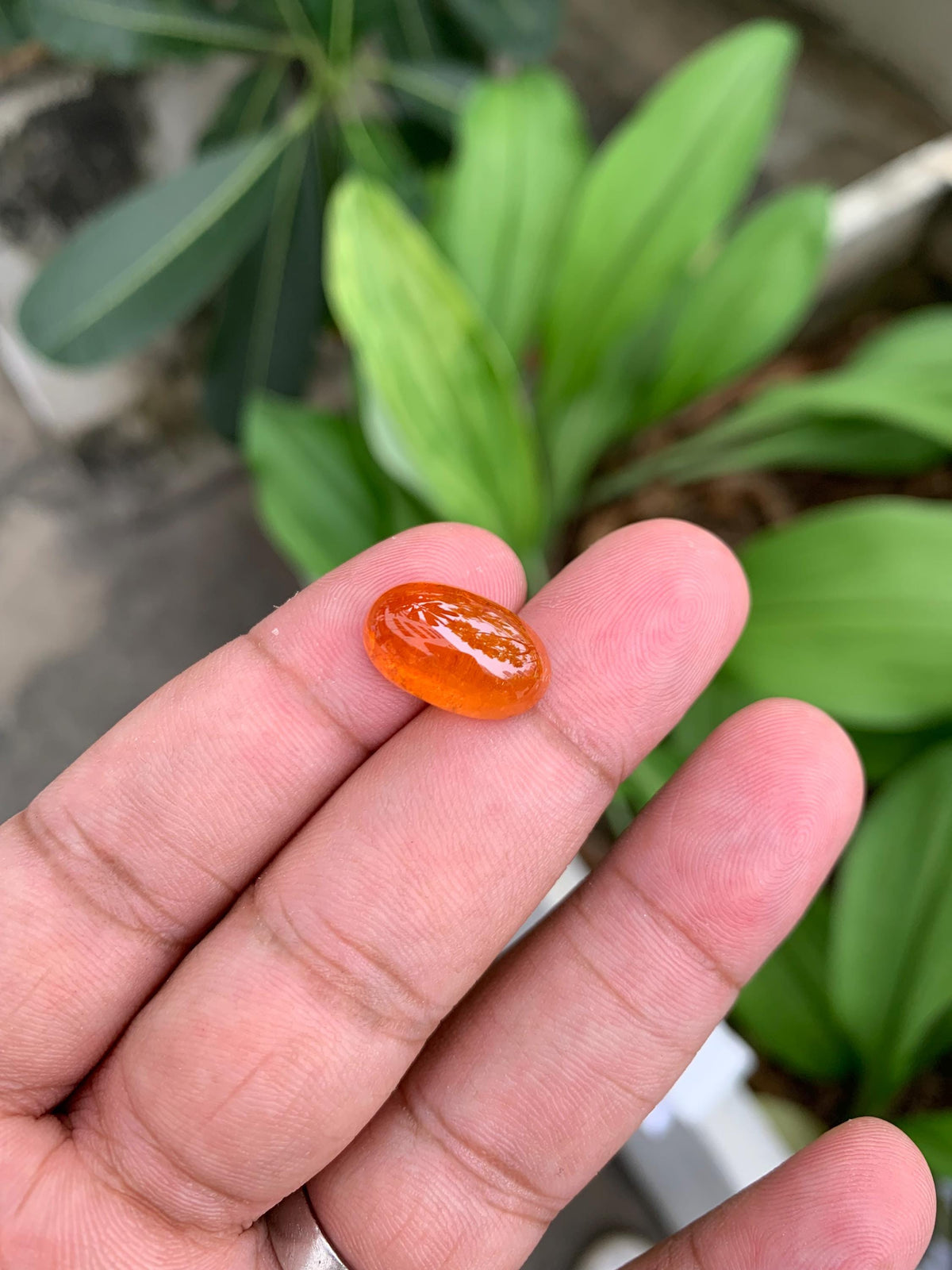 14.50 Carat Fanta Spessartite Garnet: Vivid Mandarin Orange Oval Gemstone