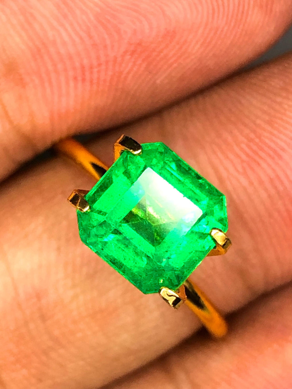 Rare Asscher Cut Vivid Green Top Top Grade Zambian Emerald,2.63 Cts Beauty