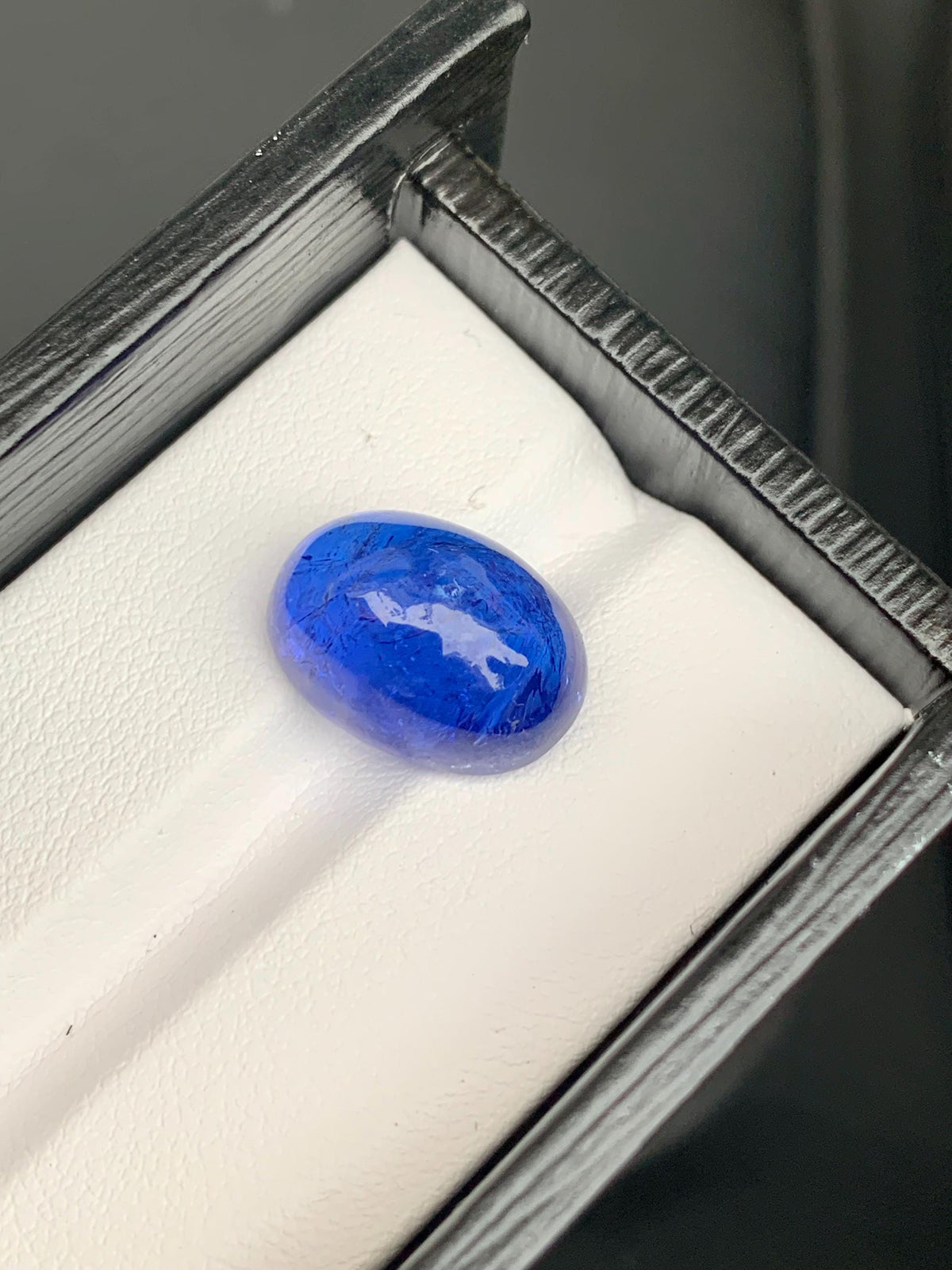 AAA Tanzanite Cabochon: Loose December Birthstone, Jewelry Making (16.40 Carat)
