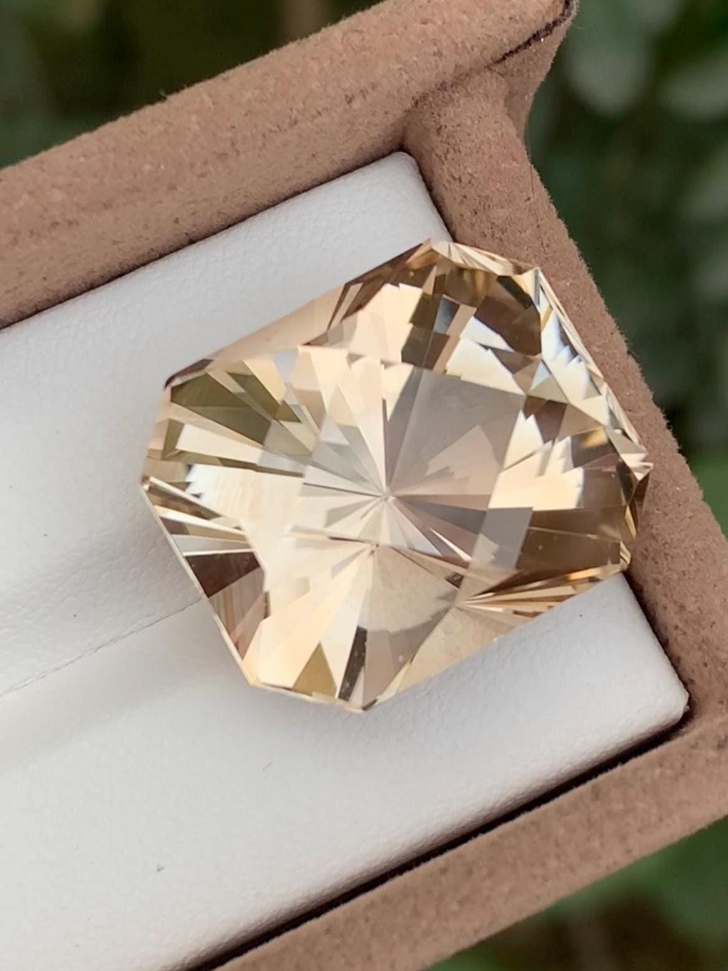 Golden Topaz 45.70ct Fancy Octagonal Cut – Skardu Pakistan