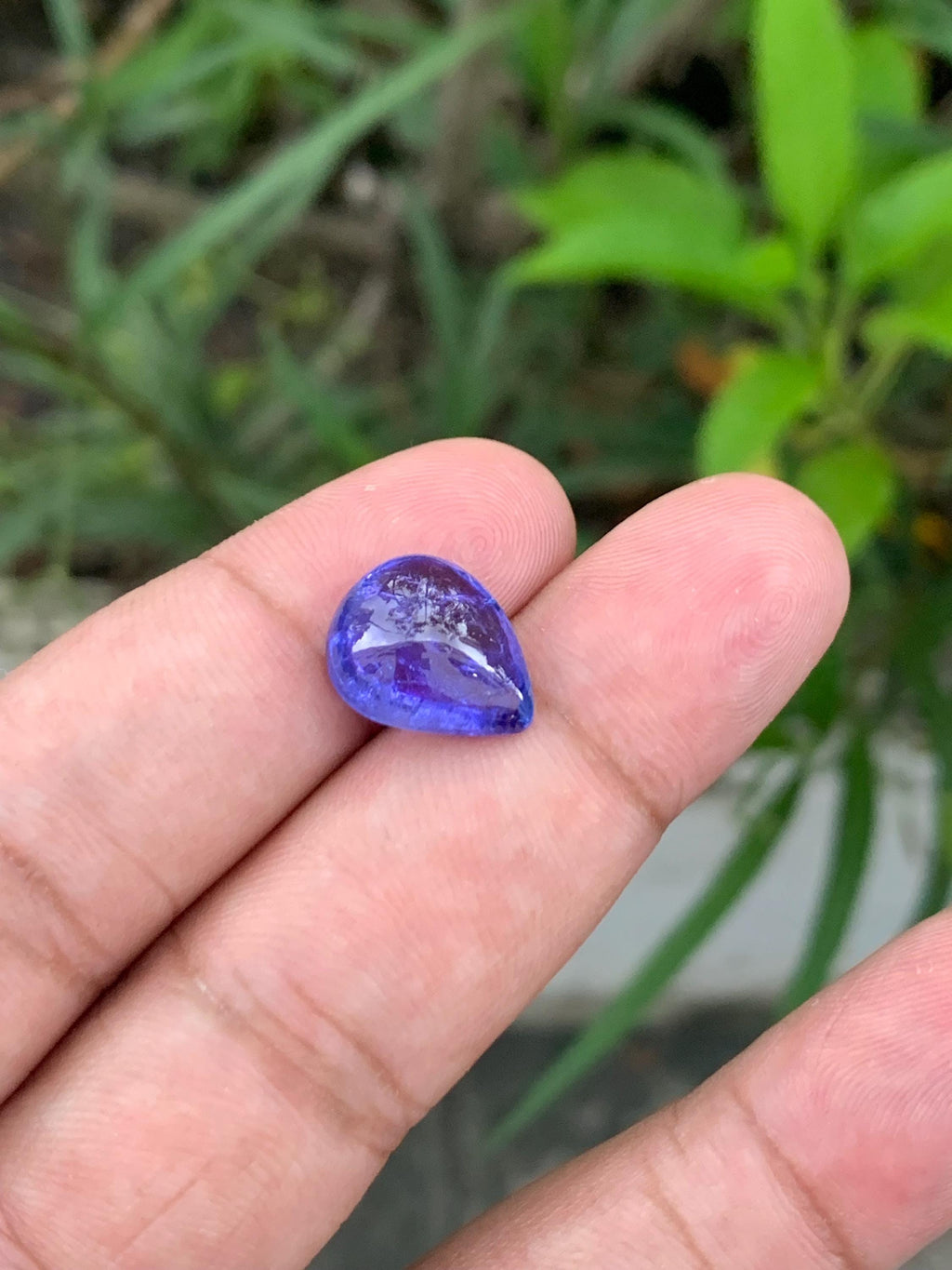 AAA Tanzanite Cabochon: 7.59 Carat Loose Gemstone, December Birthstone