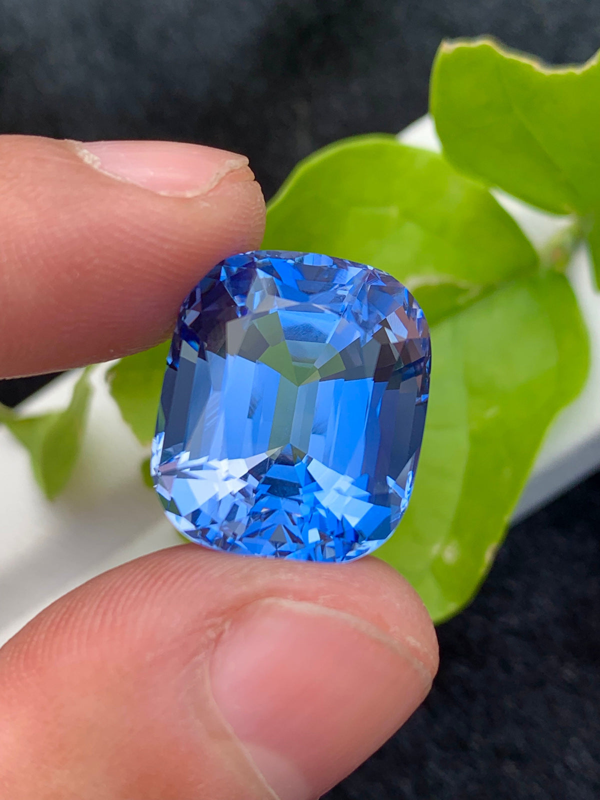Santa Maria Blue Aquamarine Gemstone: Faceted Cushion Cut Beryl, 20.50 Carats