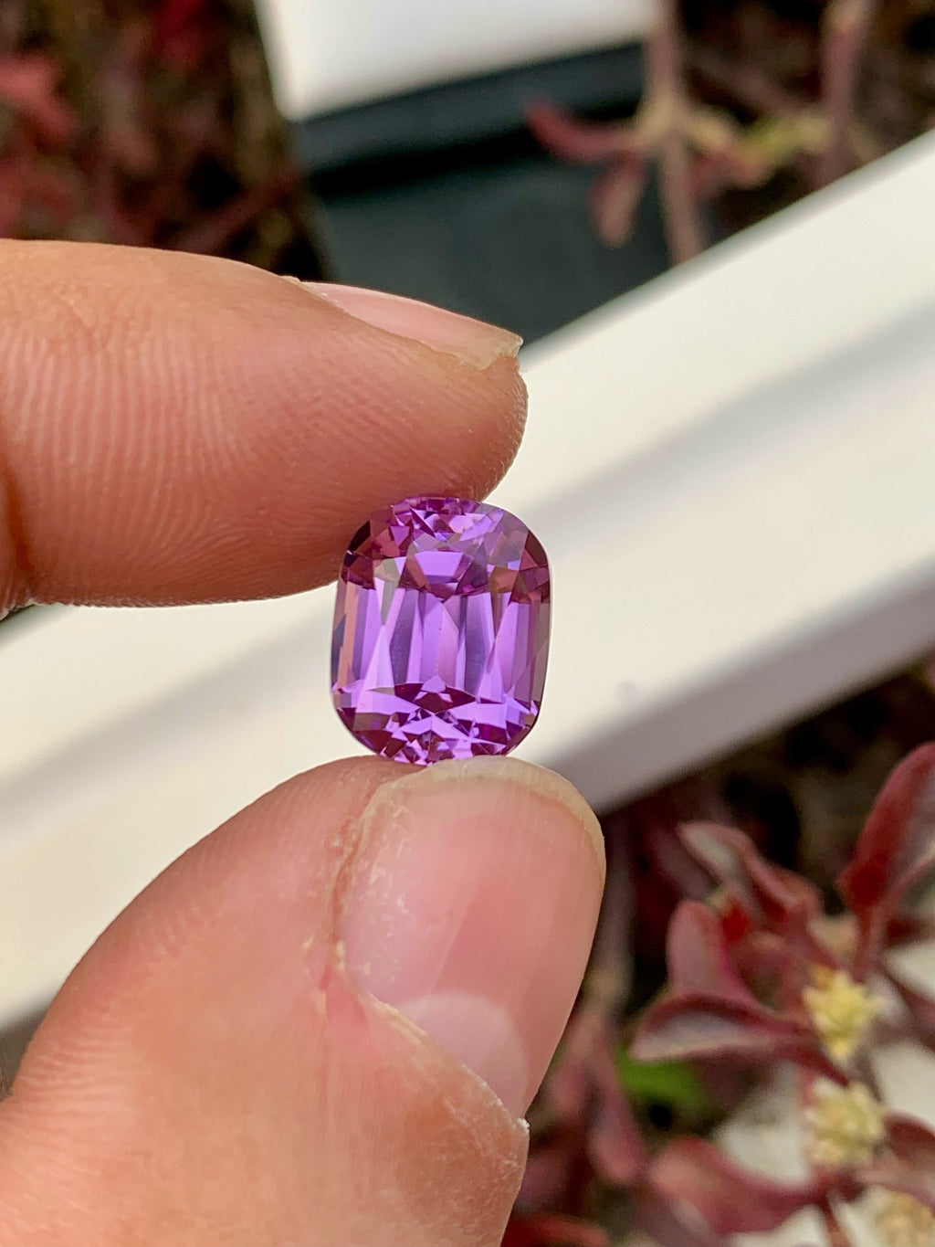 Deep Pink Kunzite Gemstone: 7.15 CT Cushion Cut Spodumene Stone