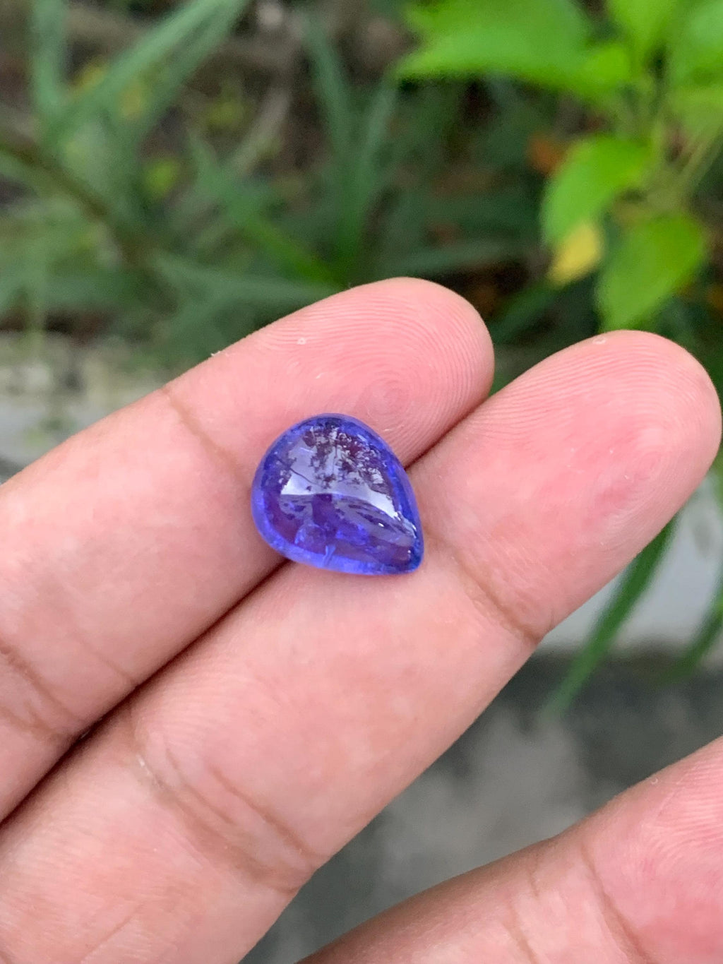 AAA Tanzanite Cabochon: 7.59 Carat Loose Gemstone, December Birthstone